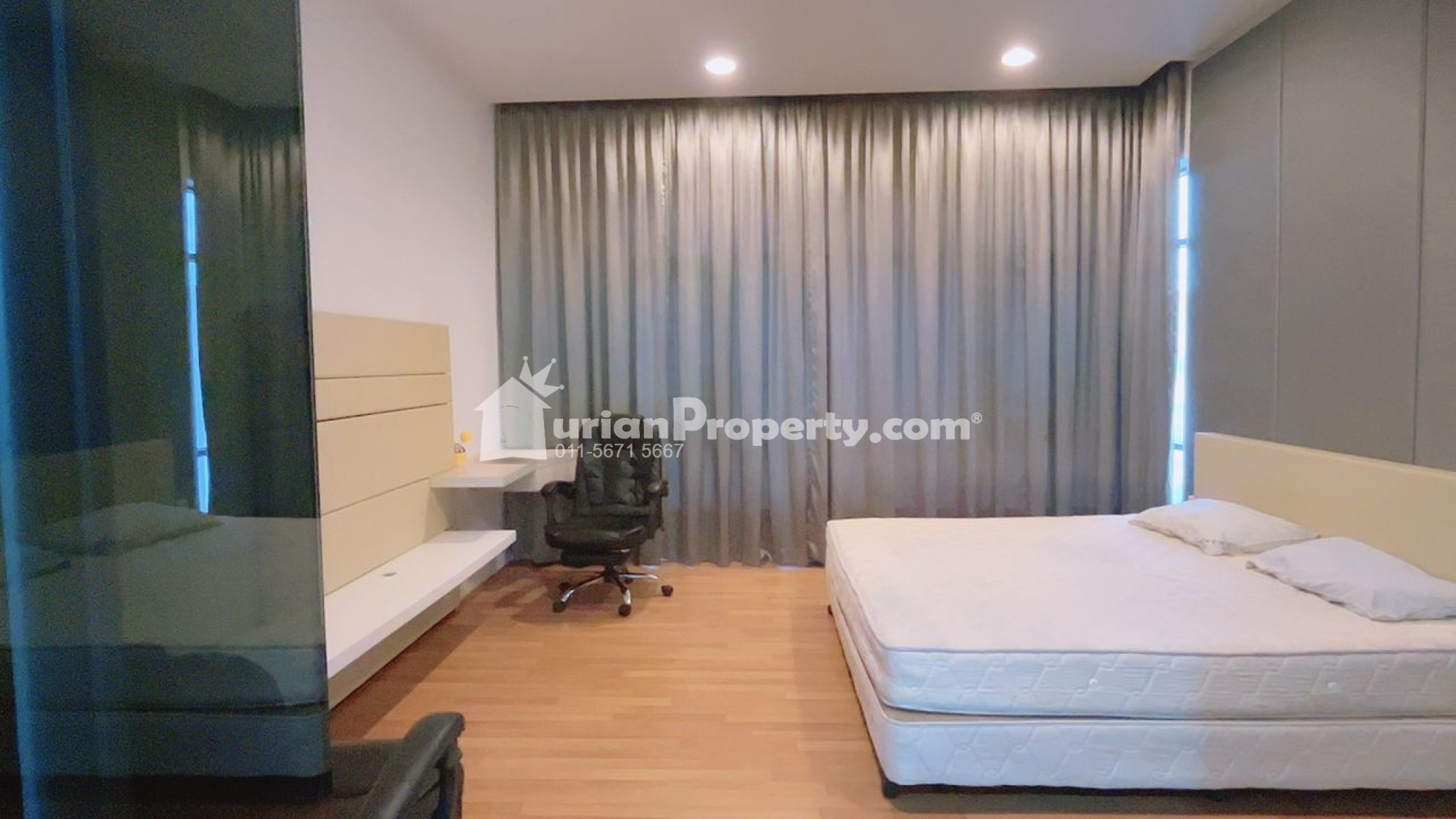 Condo For Rent at Eve Suite