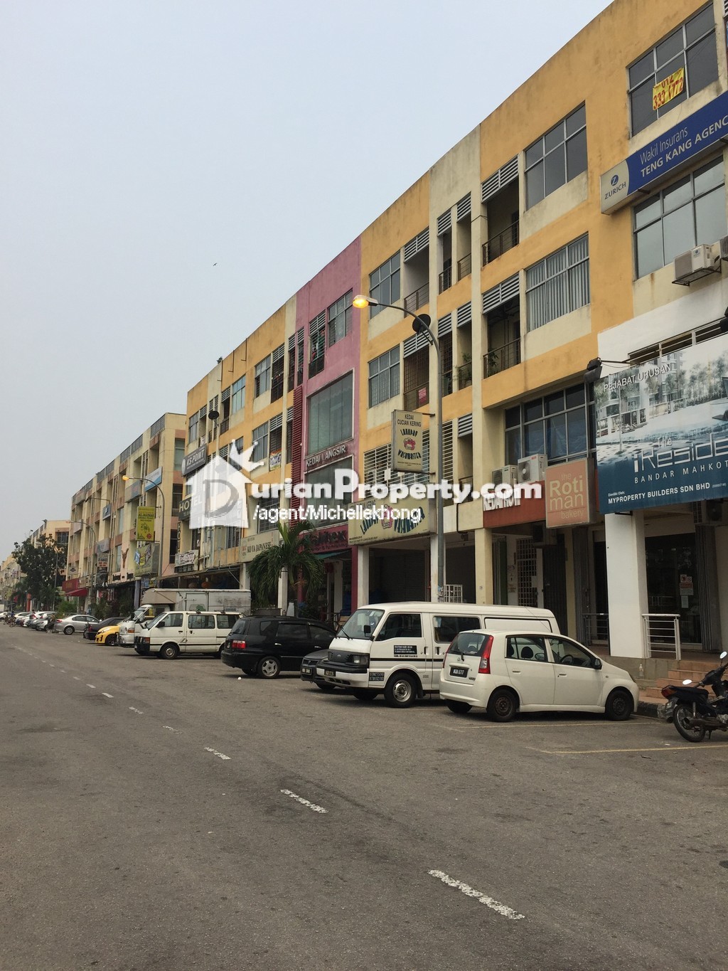Shop For Sale at Mahkota Walk, Bandar Mahkota Cheras for RM 