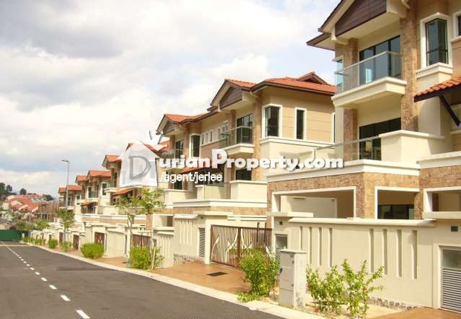 Terrace House For Sale At The Peak Condo Kota Kinabalu For Rm 1 540 000 By Jerry Lee Durianproperty