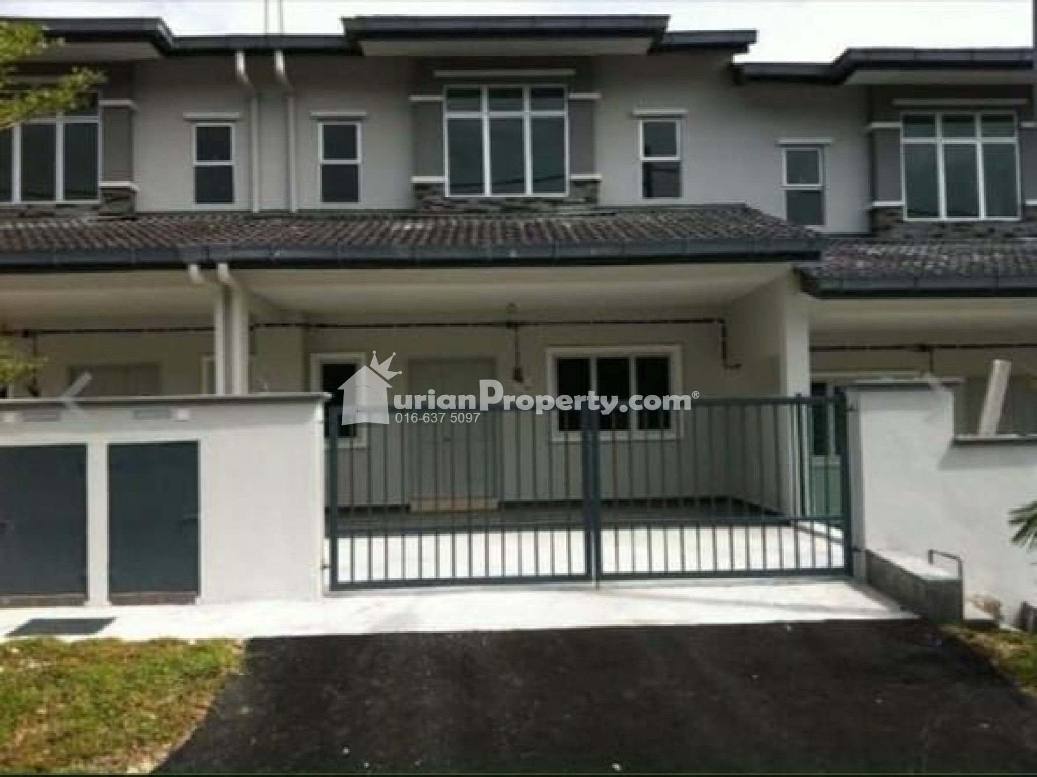 Terrace House For Rent at Taman Semenyih Mewah