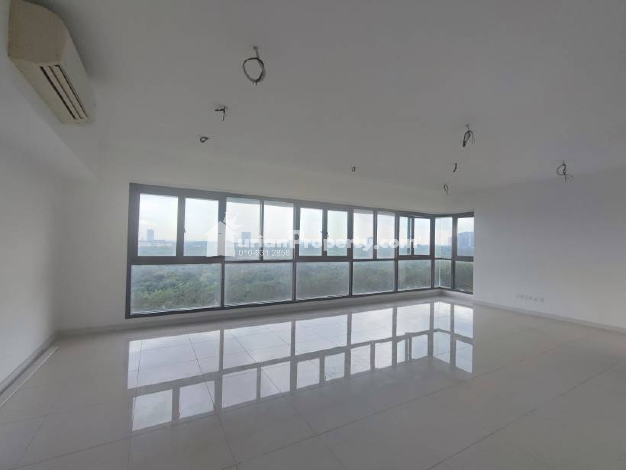 Condo For Sale at Iskandar Residences