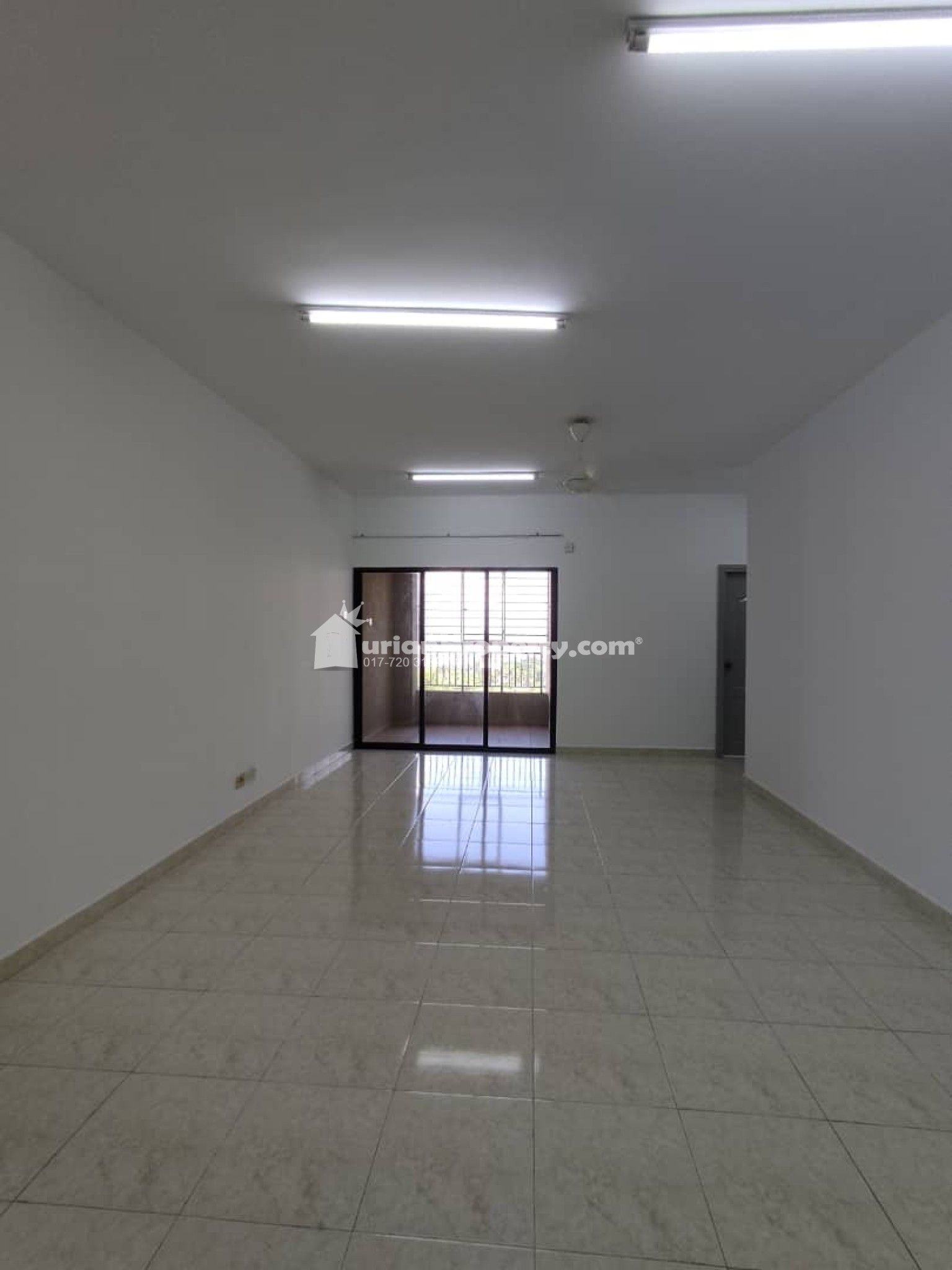 Apartment For Sale at Kristal Villa