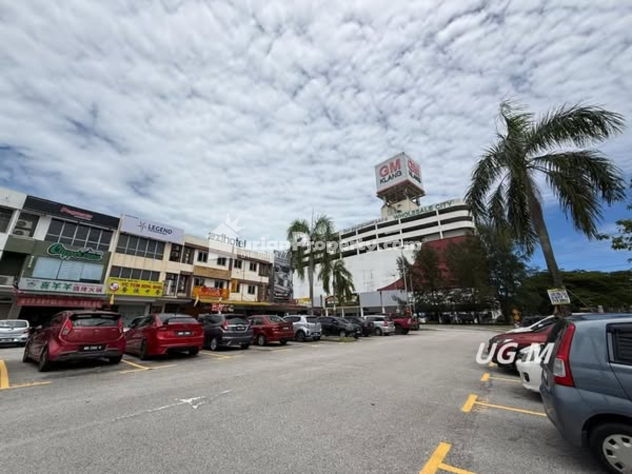 Shop For Sale at Bandar Botanic