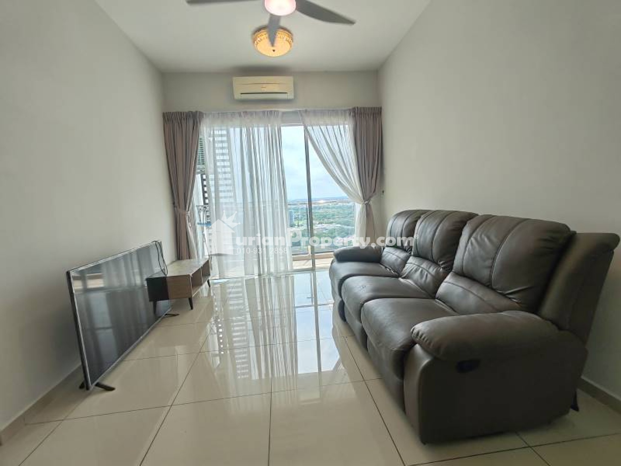 Condo For Rent at Parkland Residence