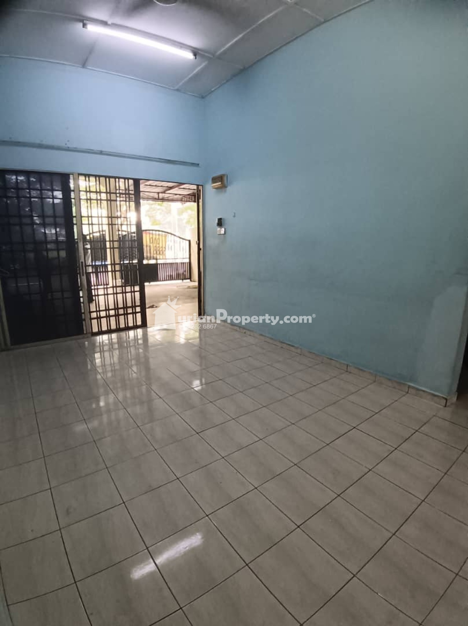 Terrace House For Rent at Taman Sentosa