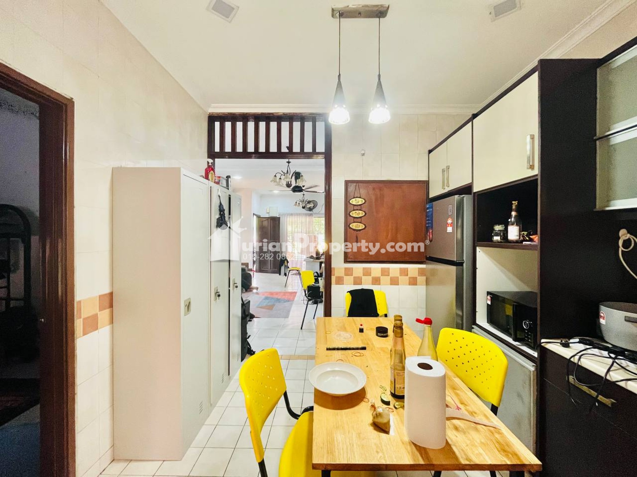 Terrace House For Sale at Section 7