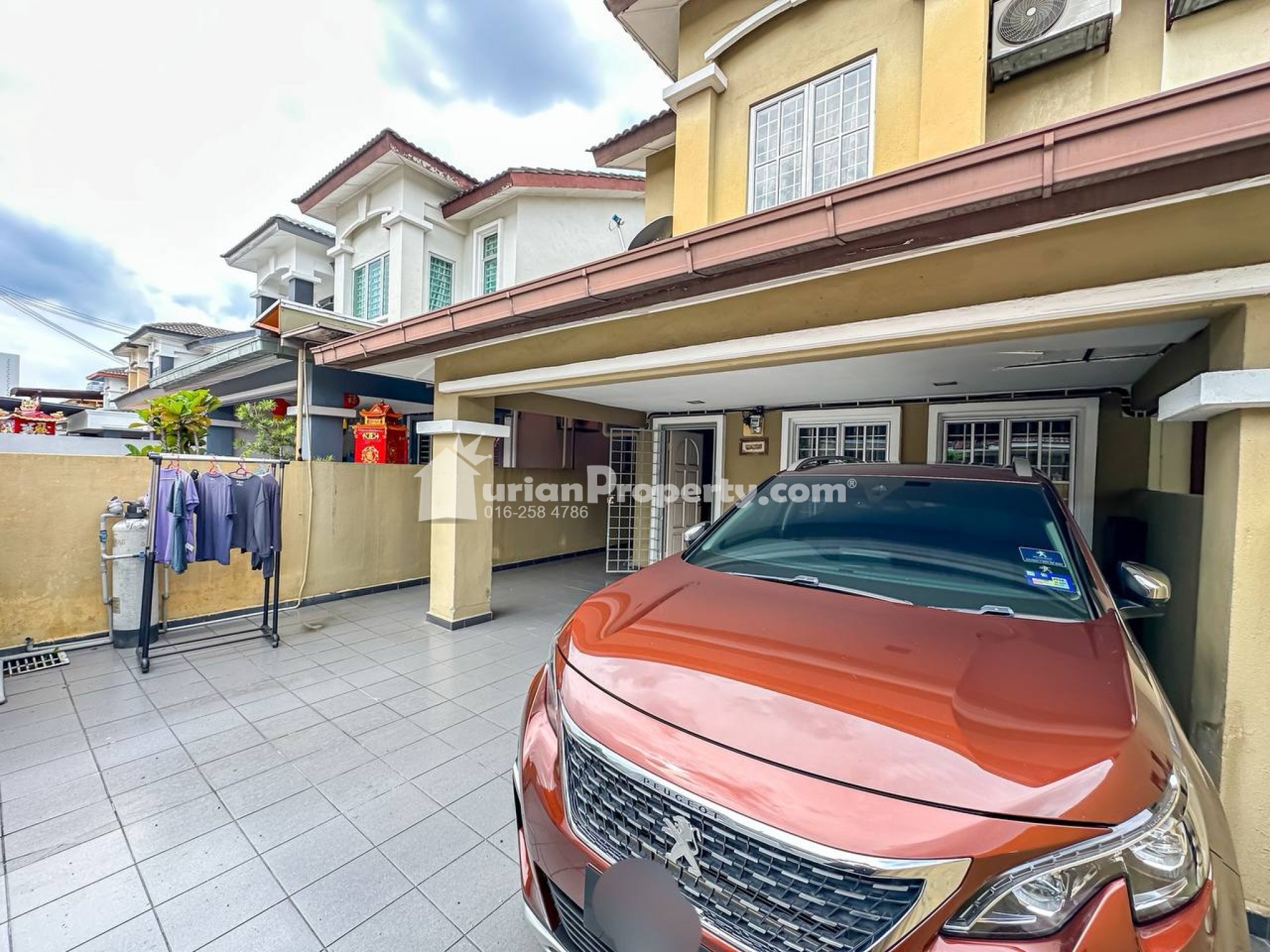 Terrace House For Sale at Damansara Damai