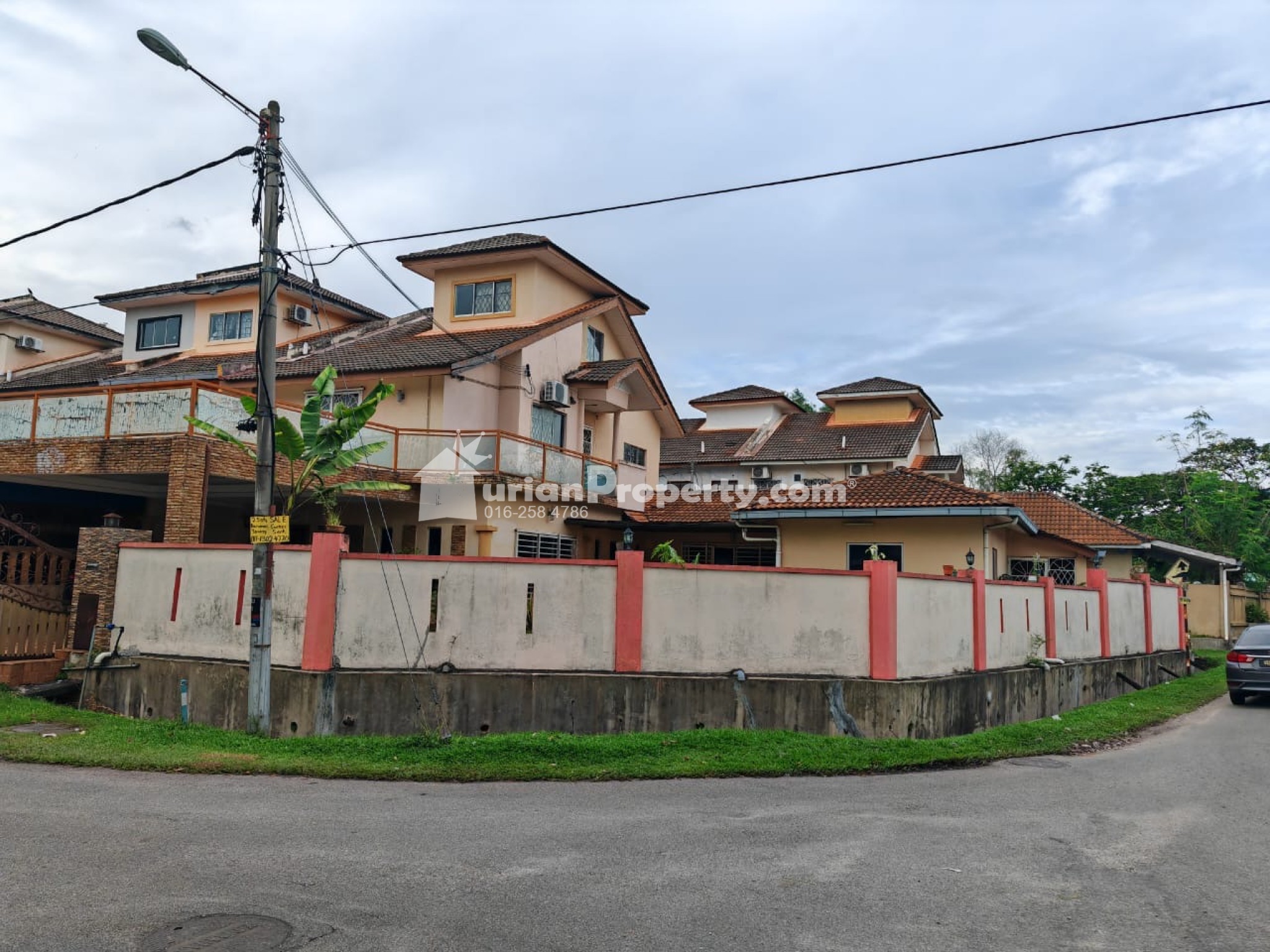 Terrace House For Sale at Taman Desa Karunmas