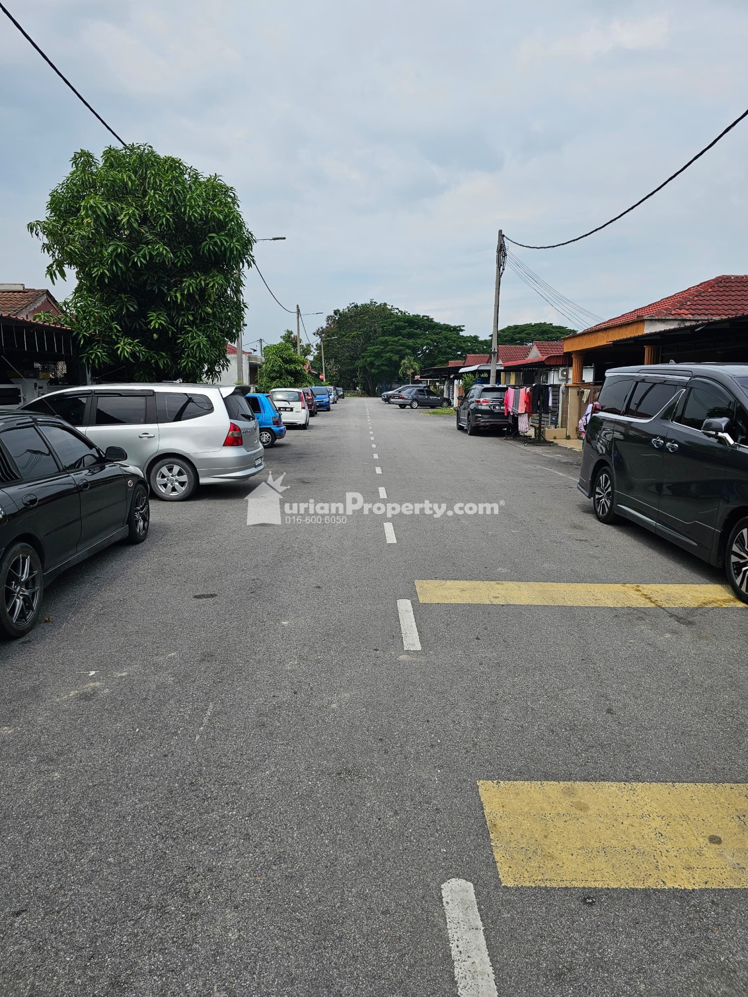 Terrace House For Sale at Taman Perepat Indah