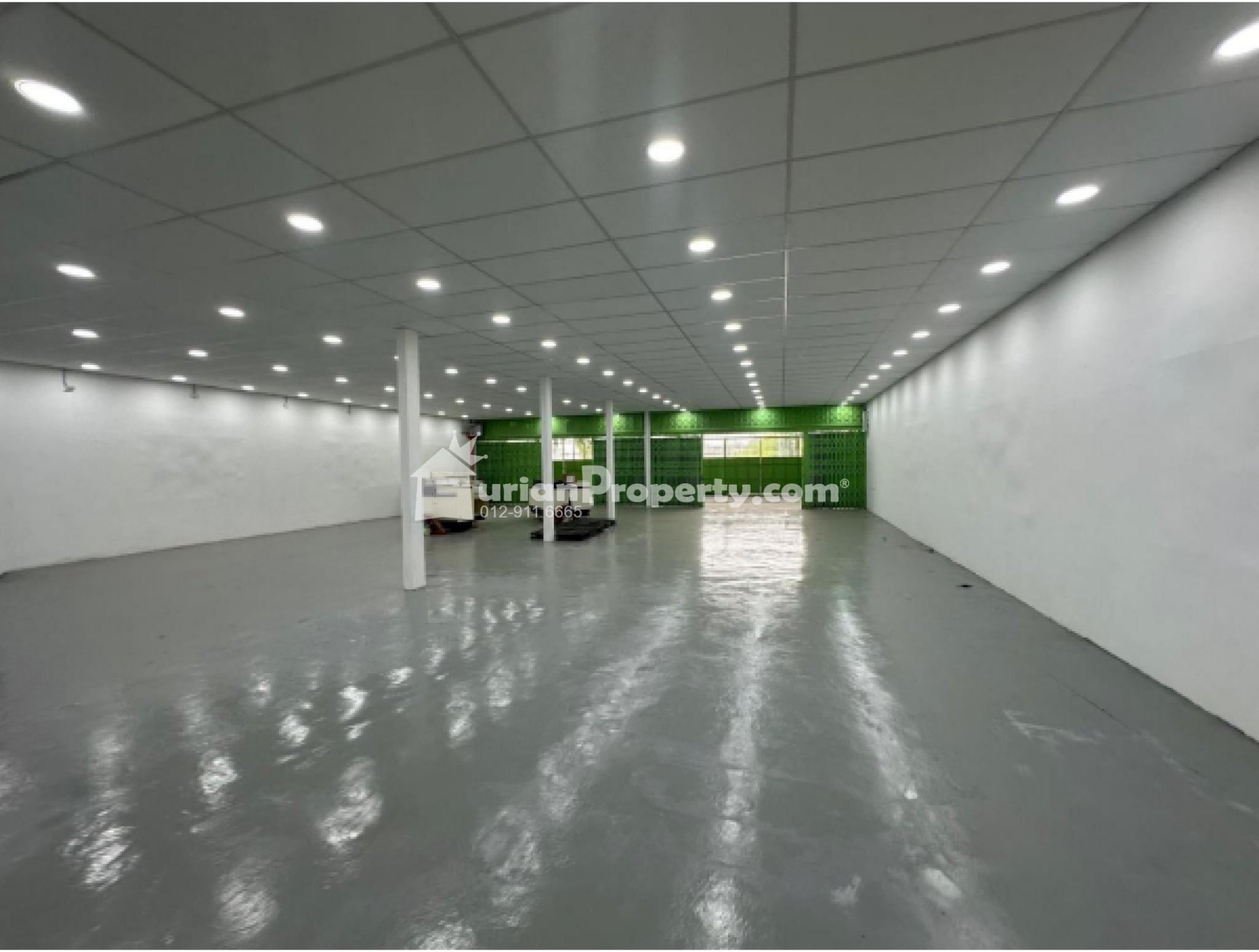 Terrace Factory For Rent at Bukit Kemuning