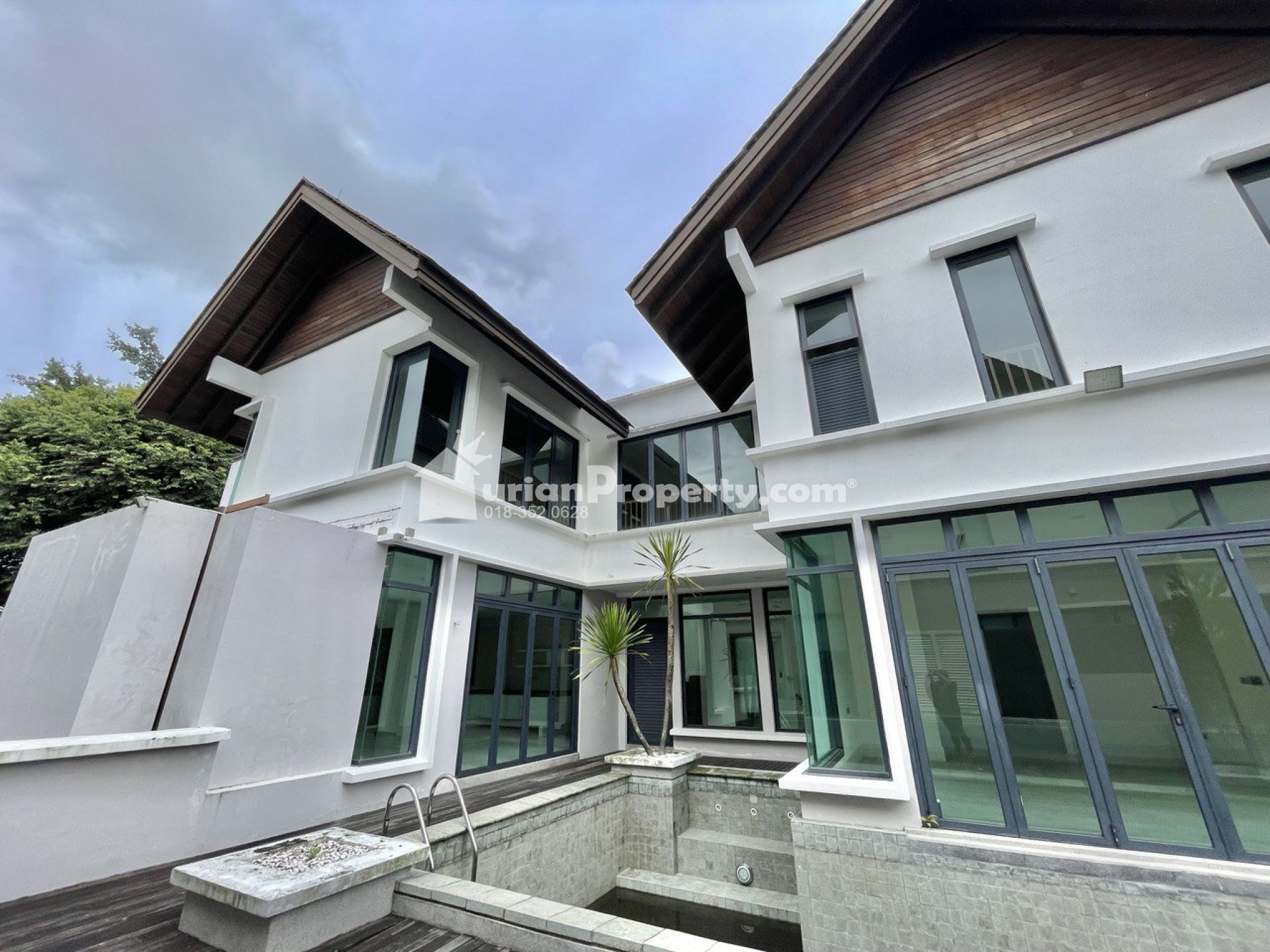 Bungalow House For Sale at Primo