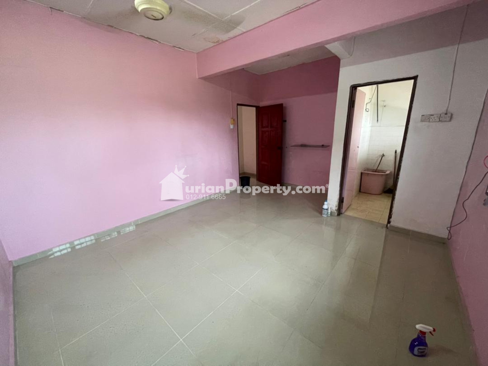 Terrace House For Sale at Taman Sentosa