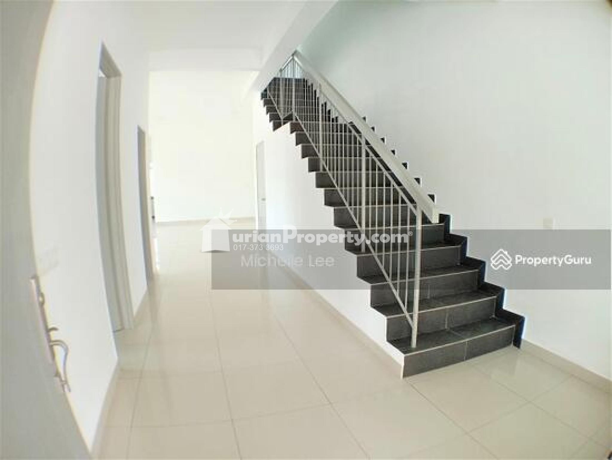 Terrace House For Rent at Perennia