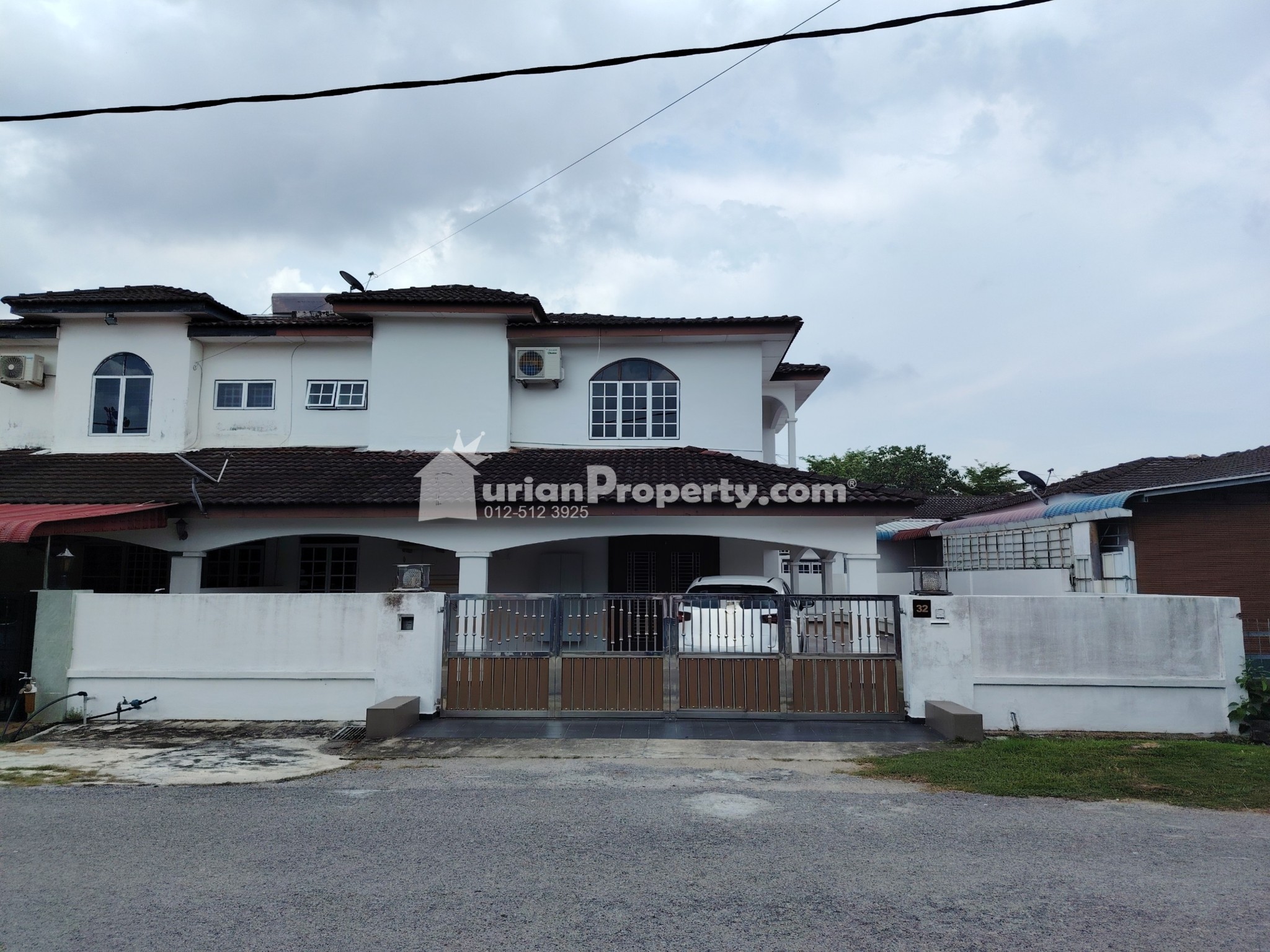 Semi D For Sale at Taman Sitiawan Maju