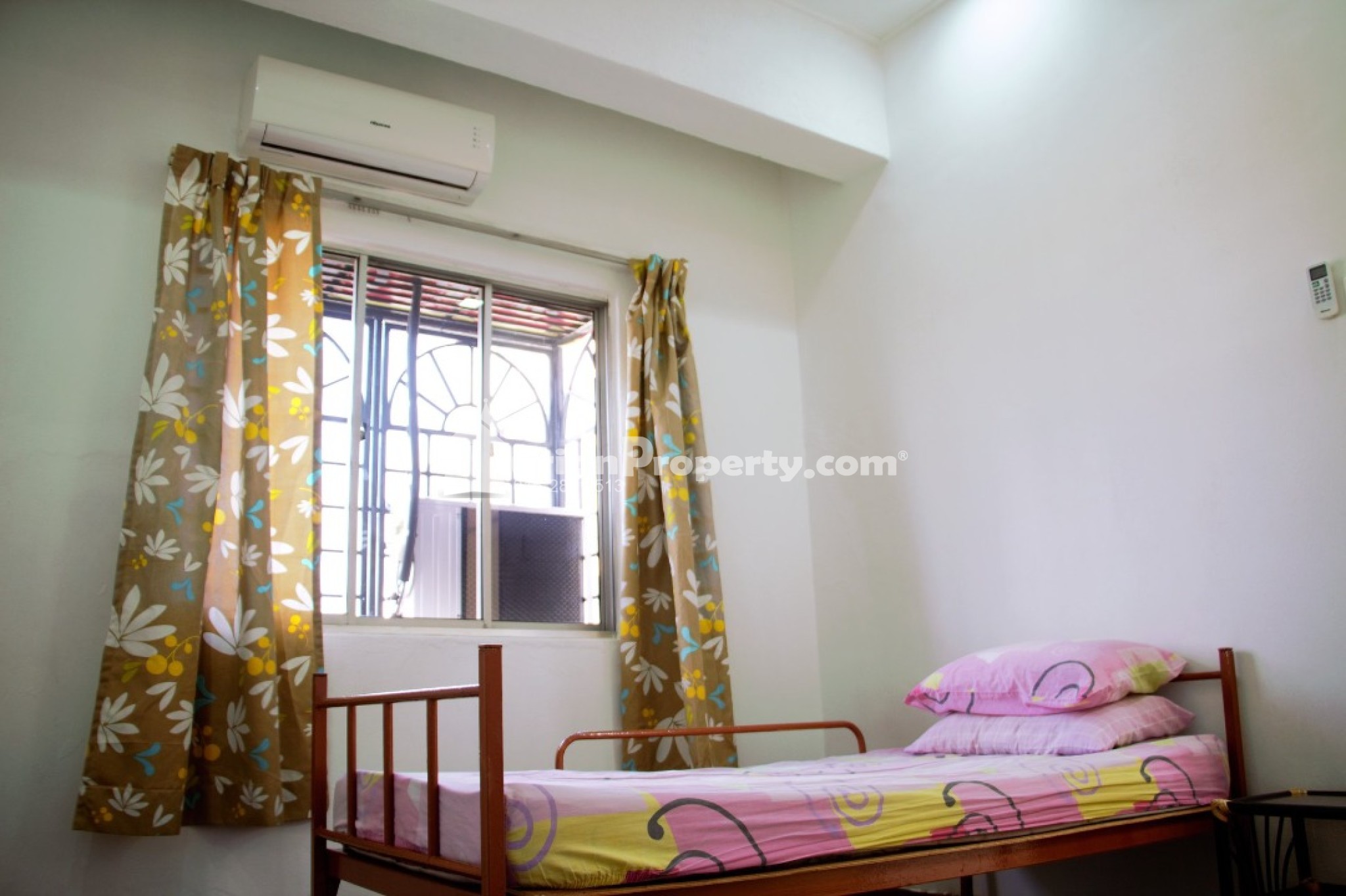 Shop Apartment For Rent at Taman Kuchai Jaya