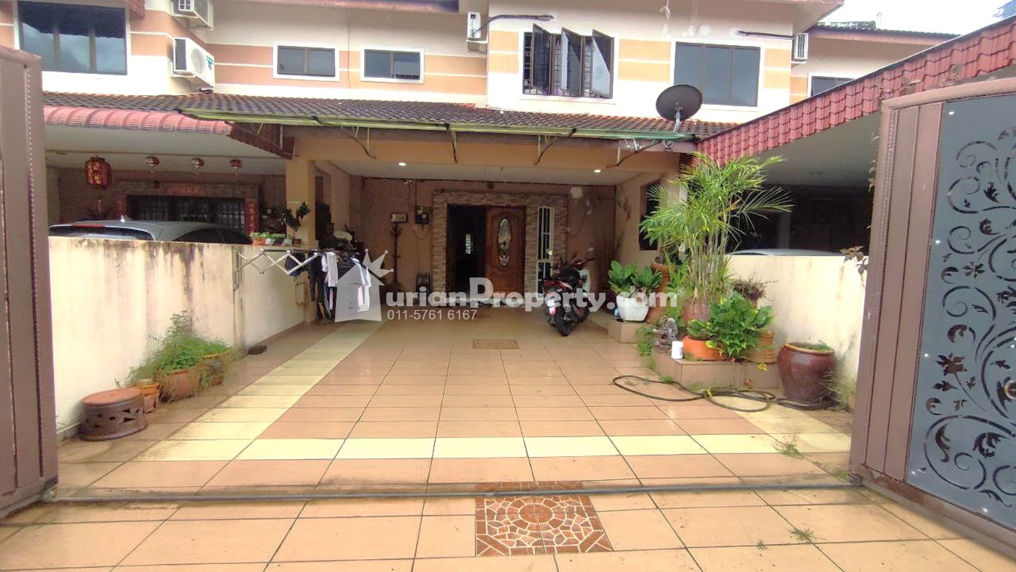 Terrace House For Sale at Halaman Meru Impian