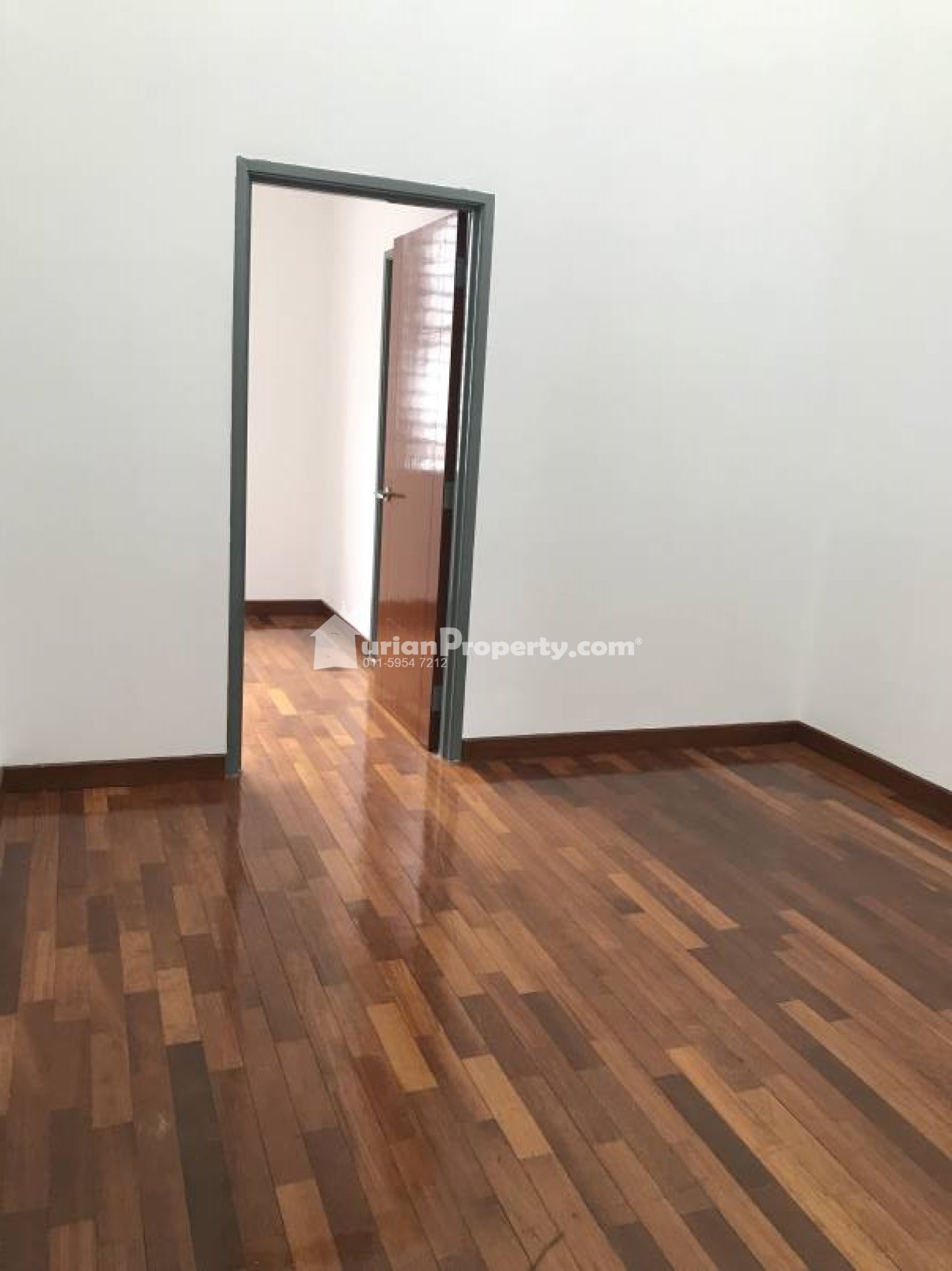 Terrace House For Sale at Puteri 6