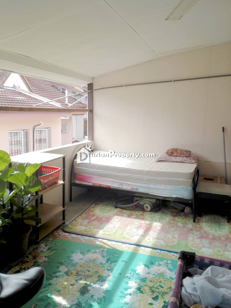 Terrace House For Sale at Taman Bukit Subang