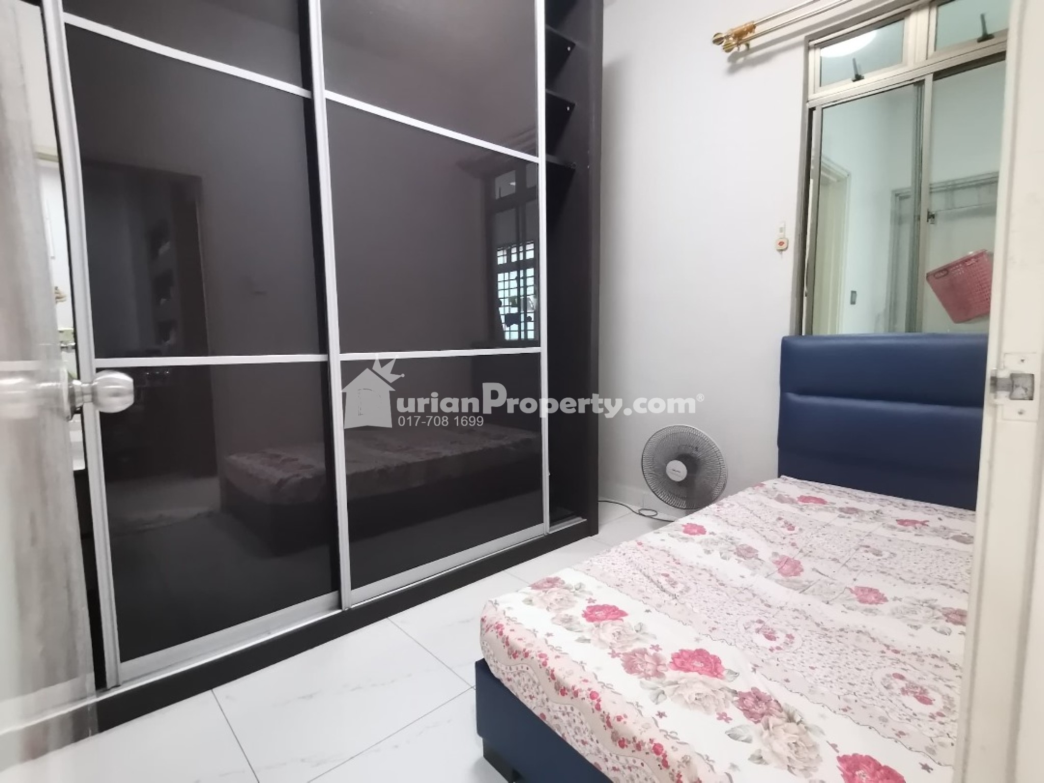 Terrace House For Sale at Taman Mount Austin