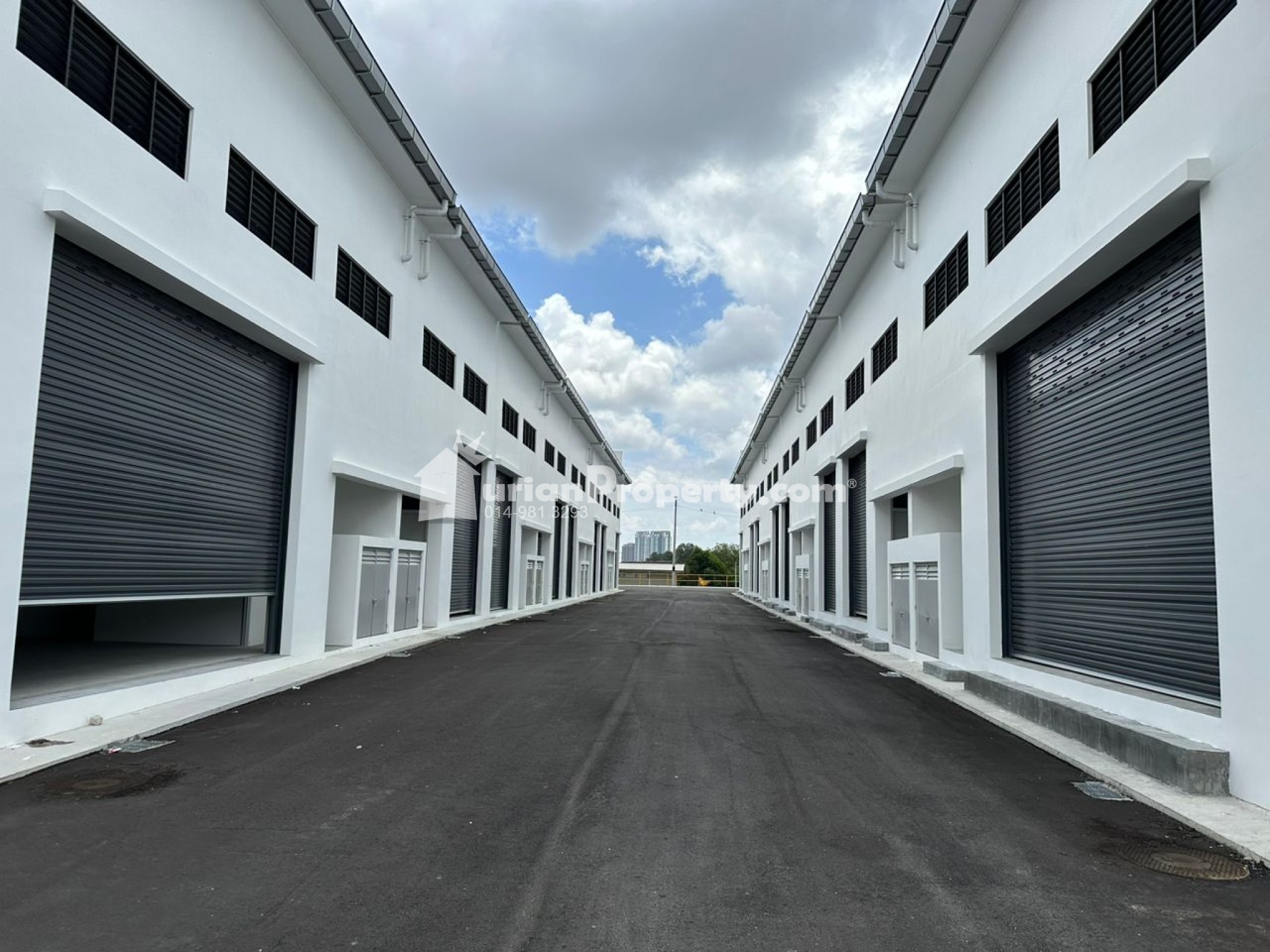 Terrace Factory For Rent at Taman Industri Jaya