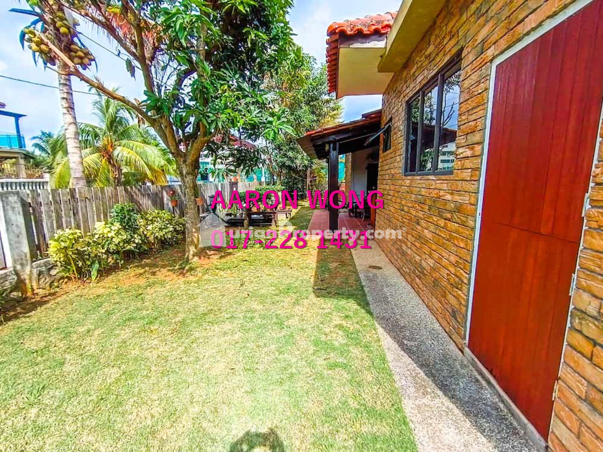 Bungalow House For Sale at Taman Peranginan Mutiara