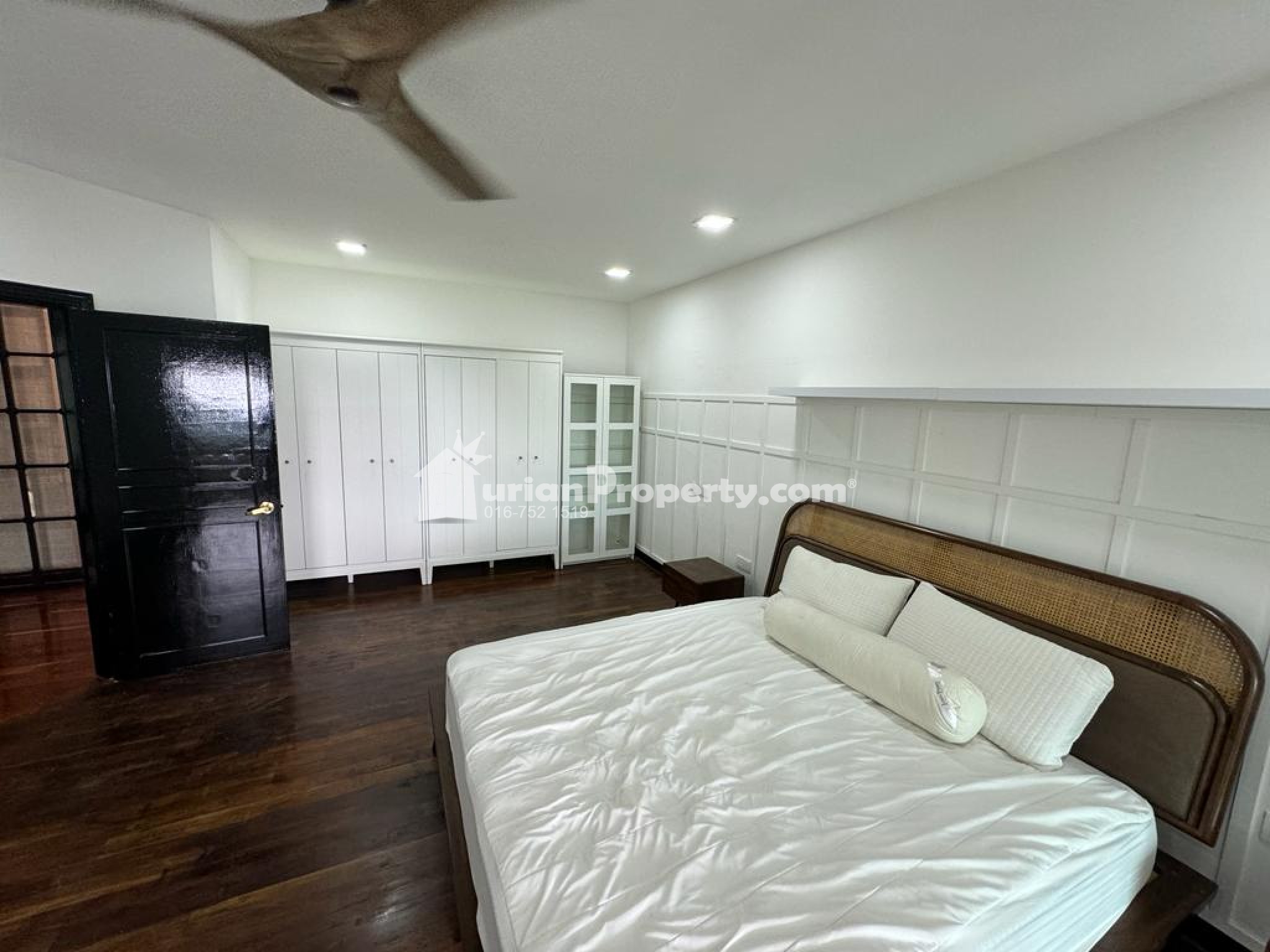 Terrace House For Rent at Armanee Terrace