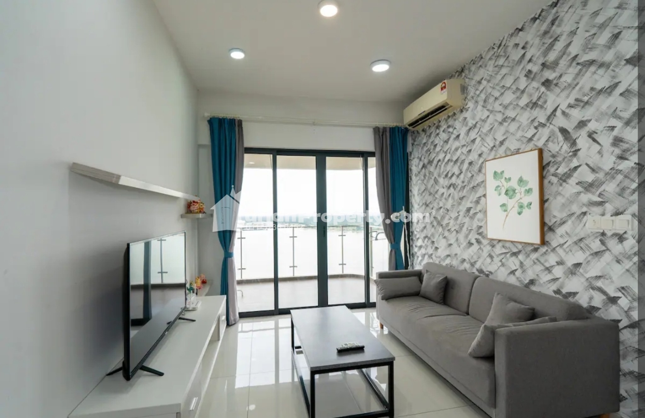 Condo Room for Rent at 28 Mont Kiara