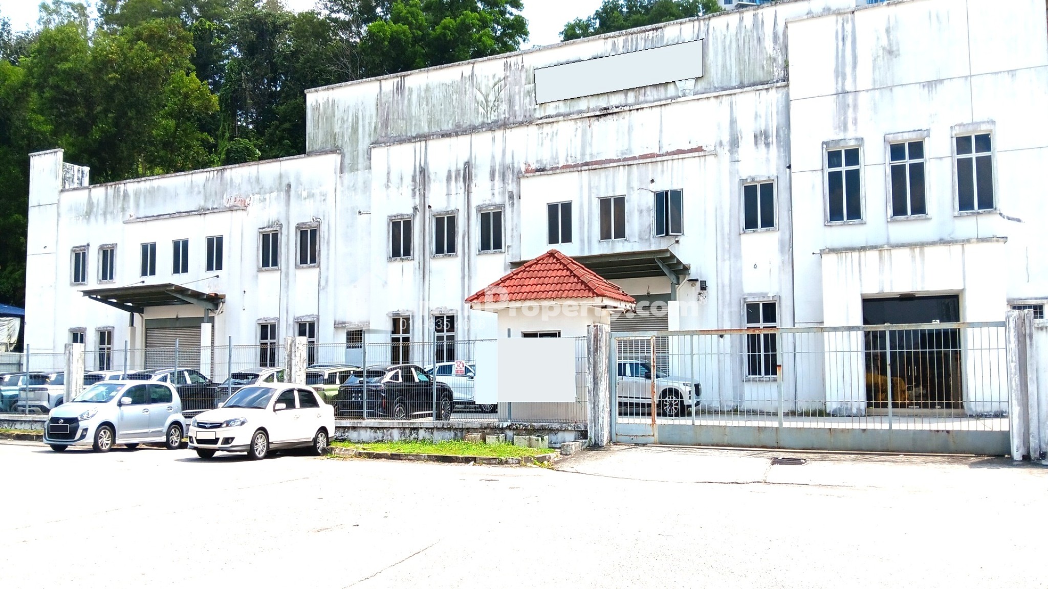 Detached Warehouse For Rent at BK2