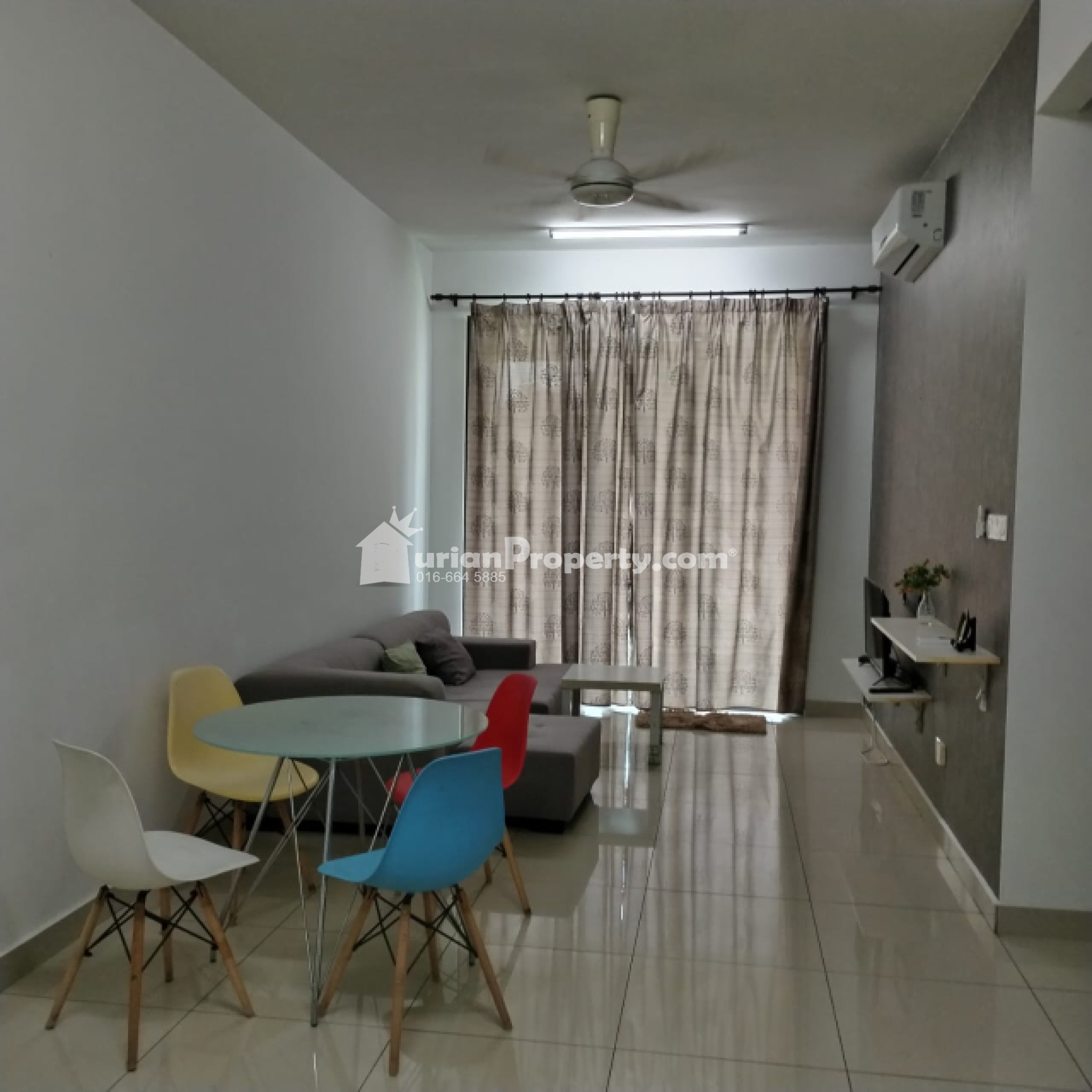 Condo For Rent at The Vyne