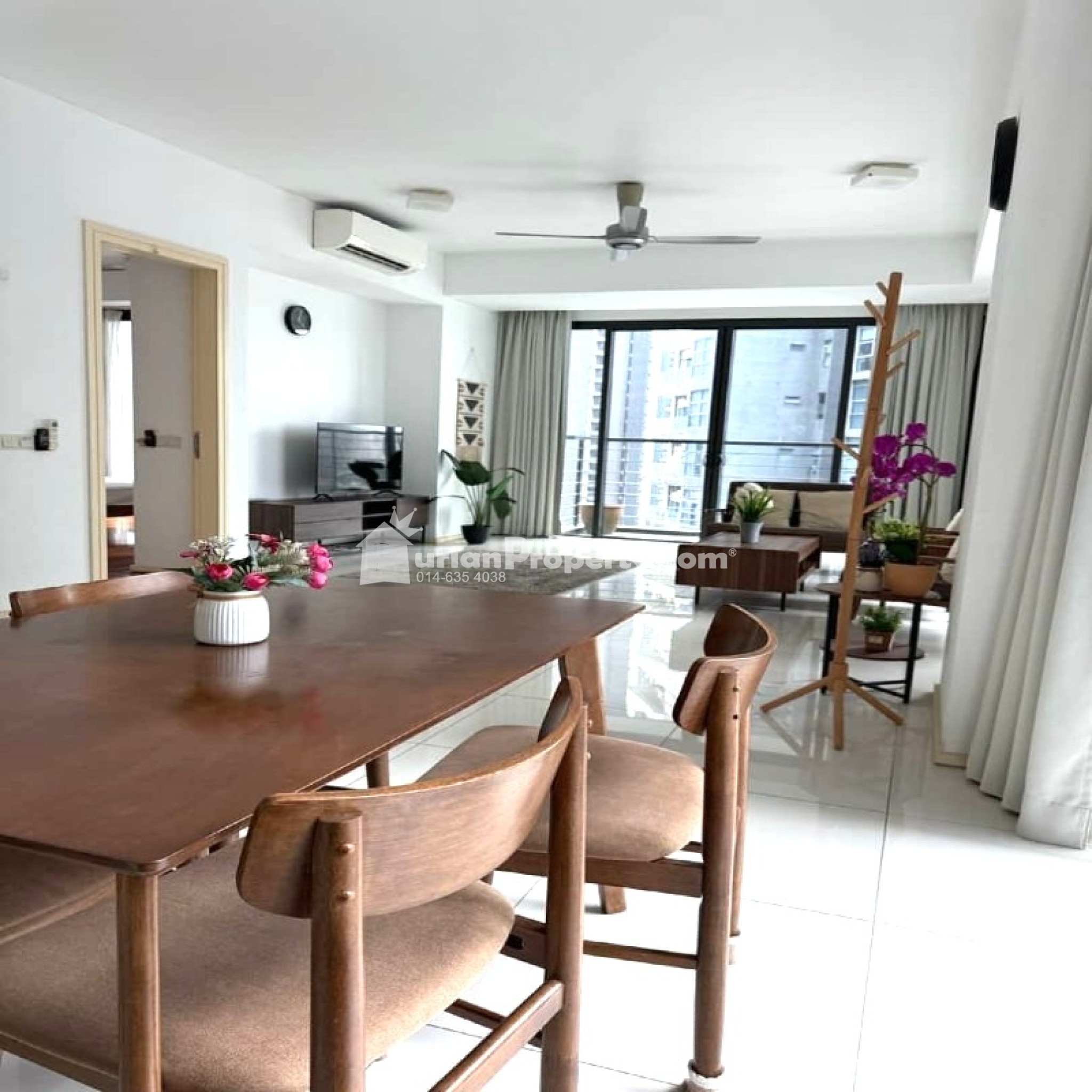 Condo For Rent at Hampshire Place