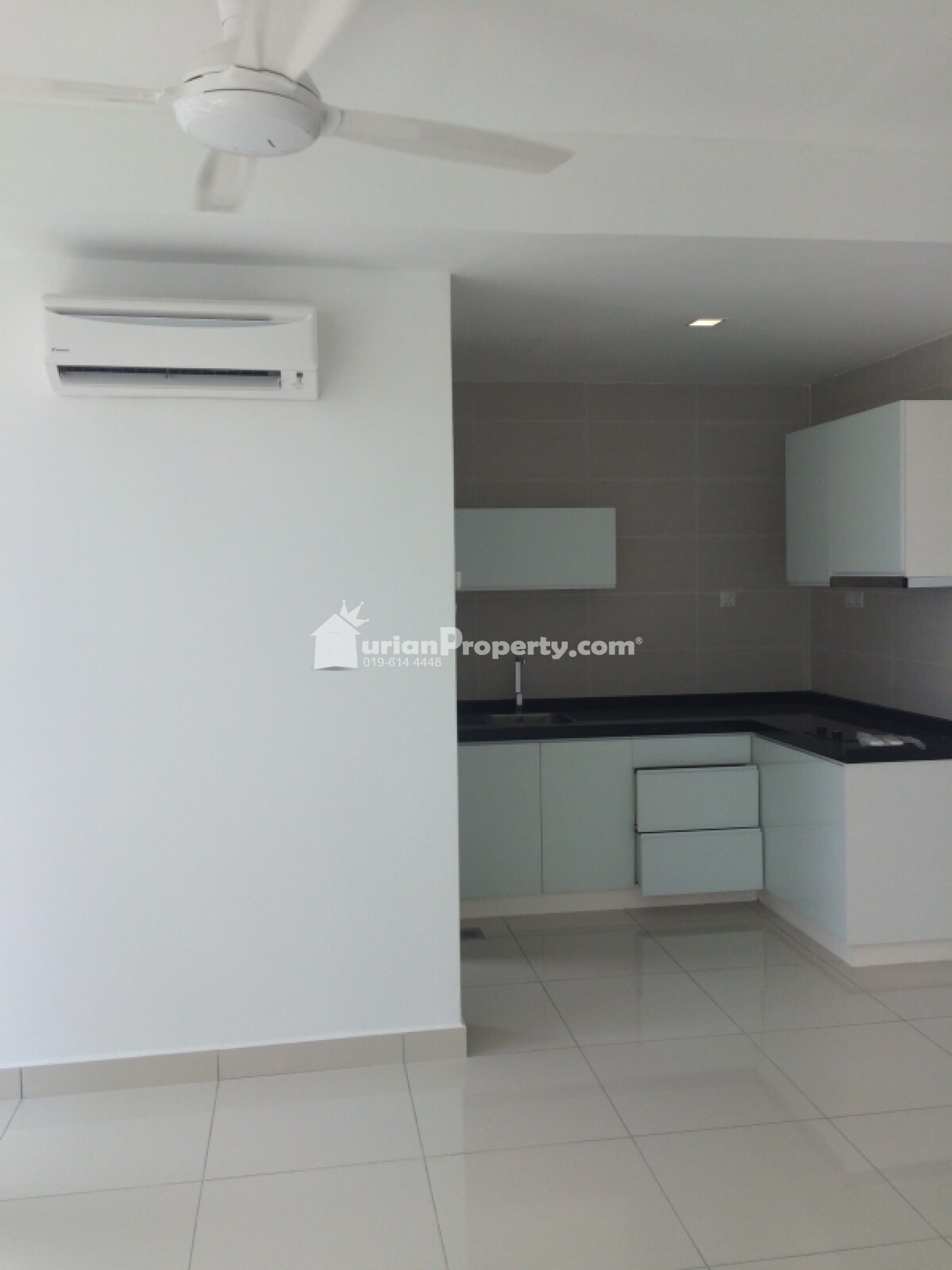 Condo For Rent at Central SOHO