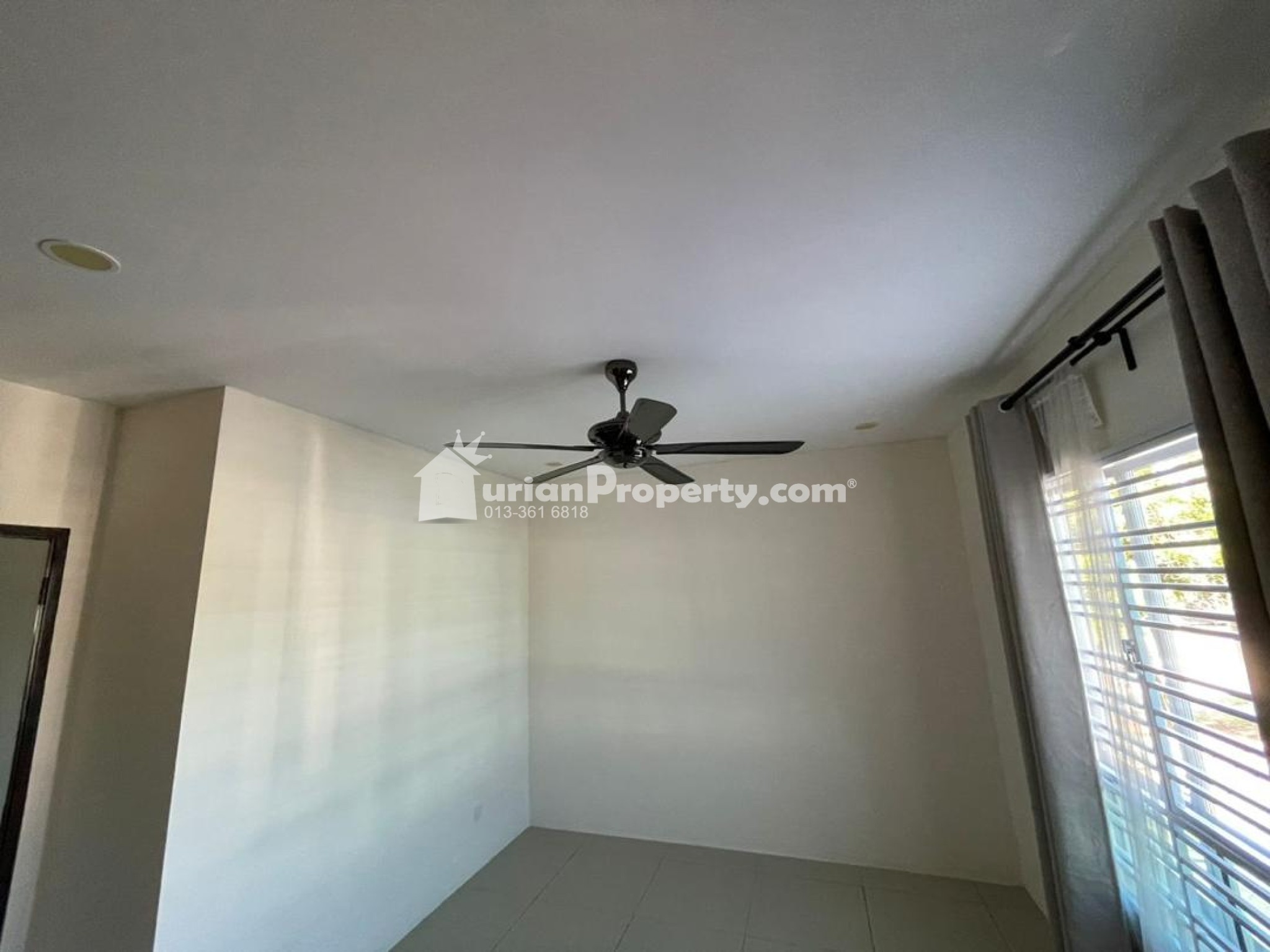 Terrace House For Sale at Irama Perdana @ LBS Alam Perdana