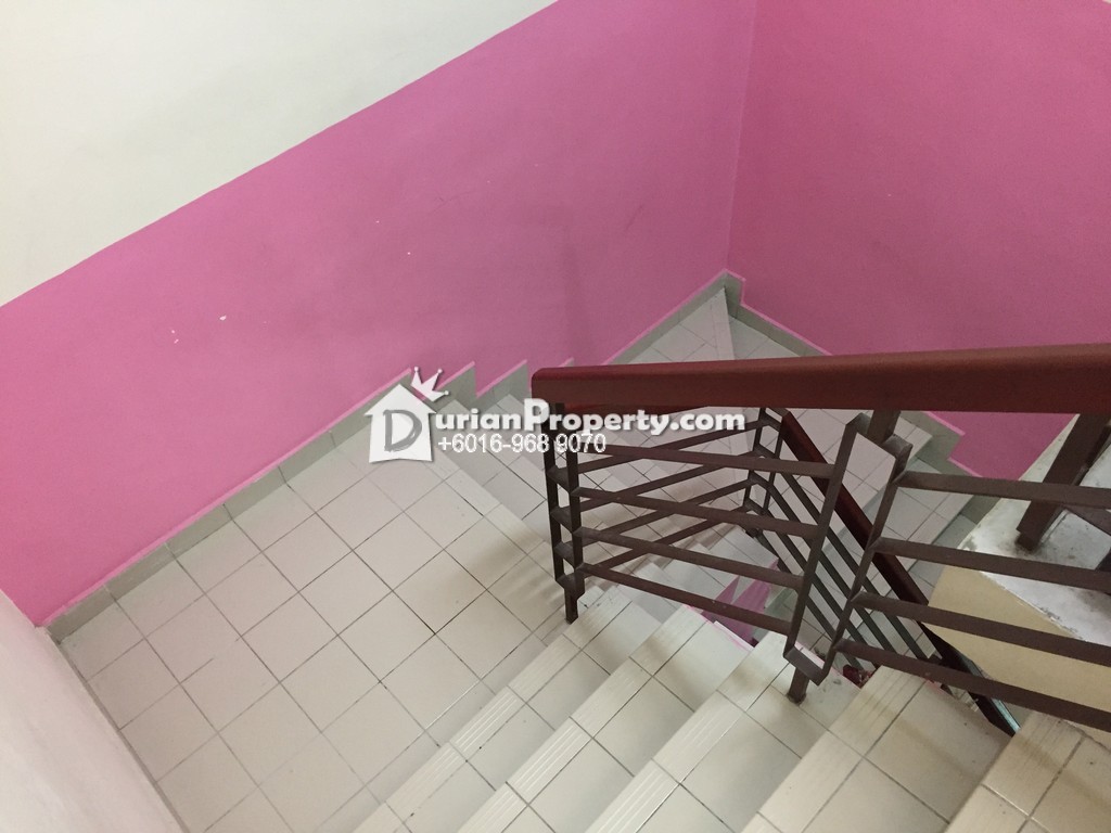 Terrace House For Sale at Taman Bukit Subang