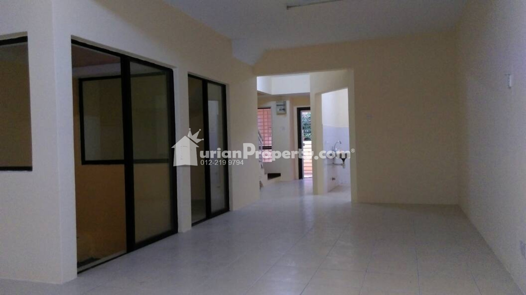 Terrace House For Rent at Greenwood Park