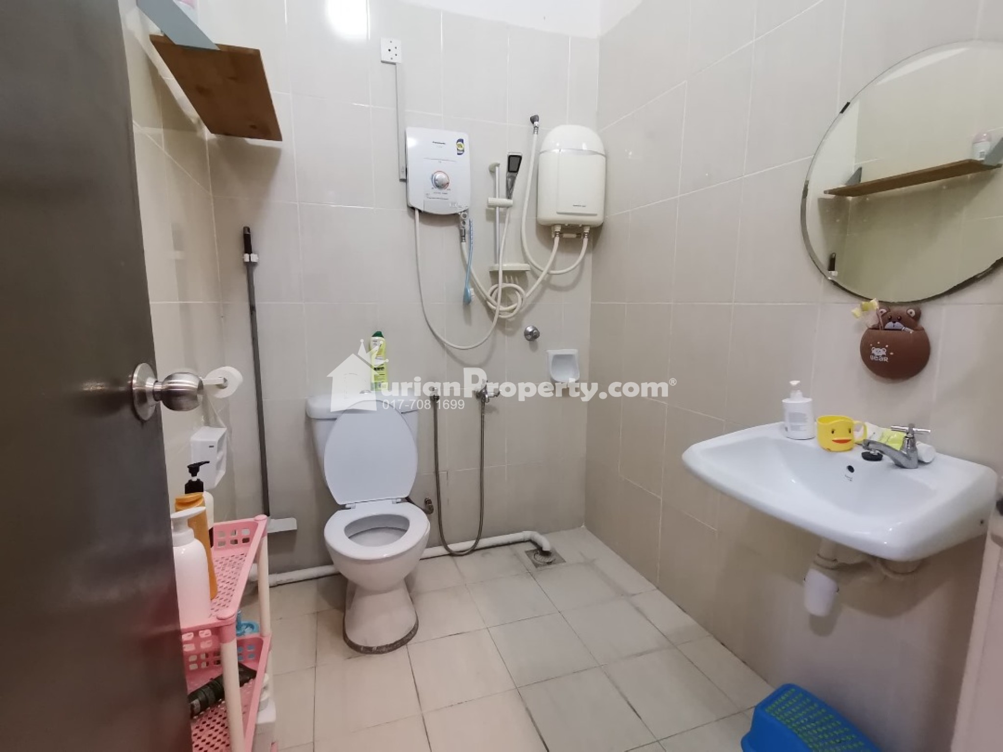 Terrace House For Sale at Taman Mount Austin