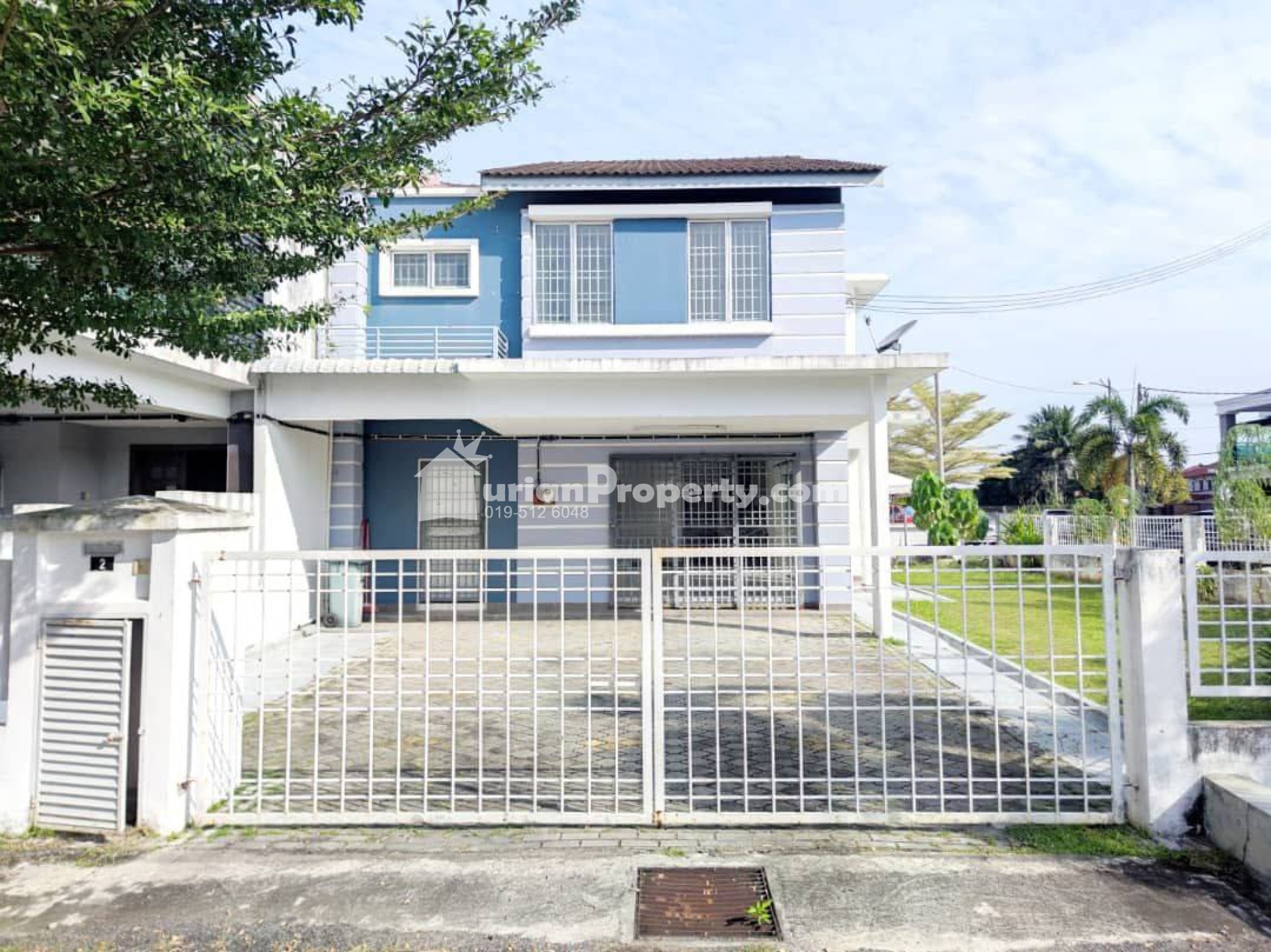 Terrace House For Sale at Section 8
