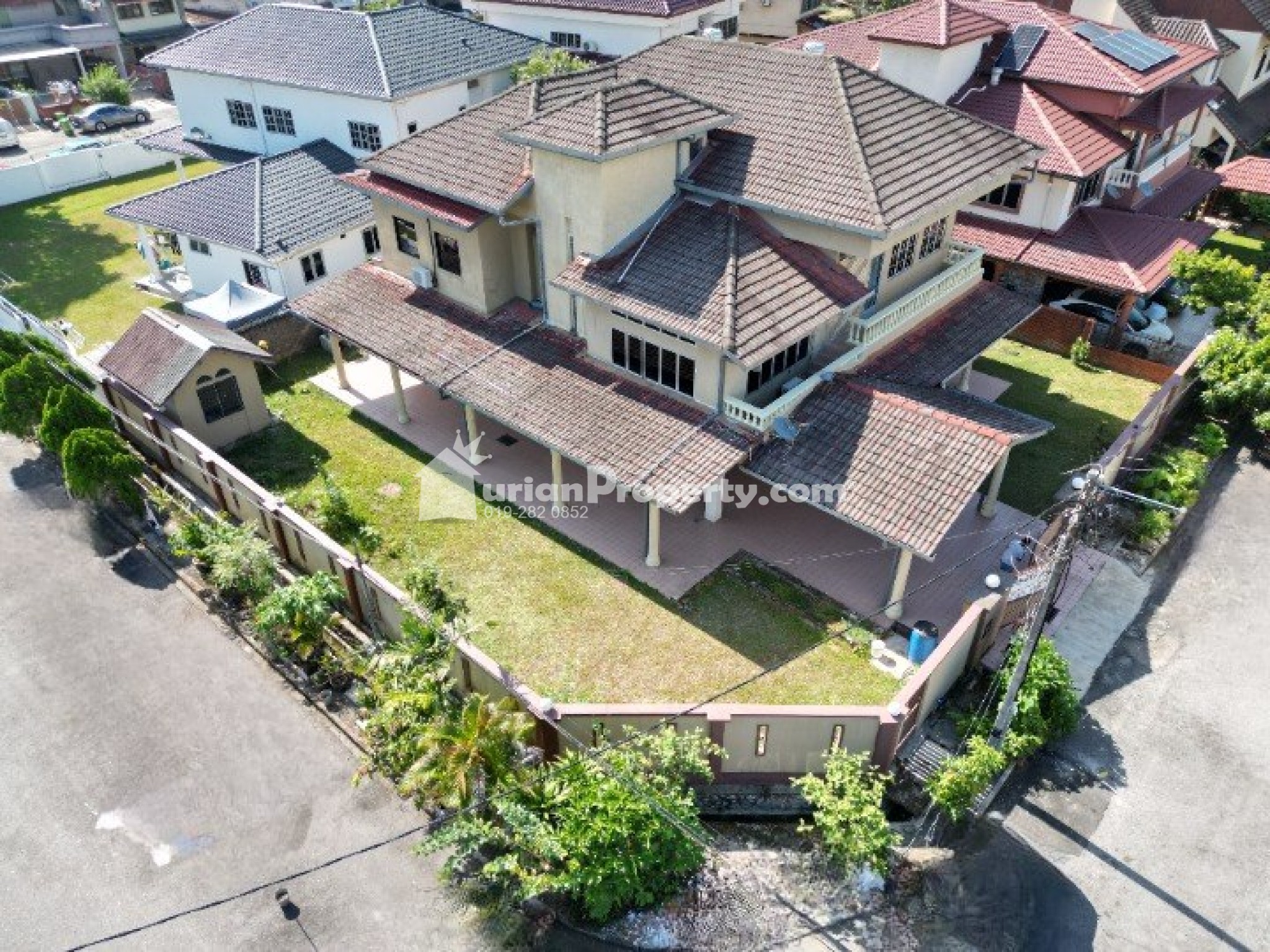 Bungalow House For Sale at Taman Mulia