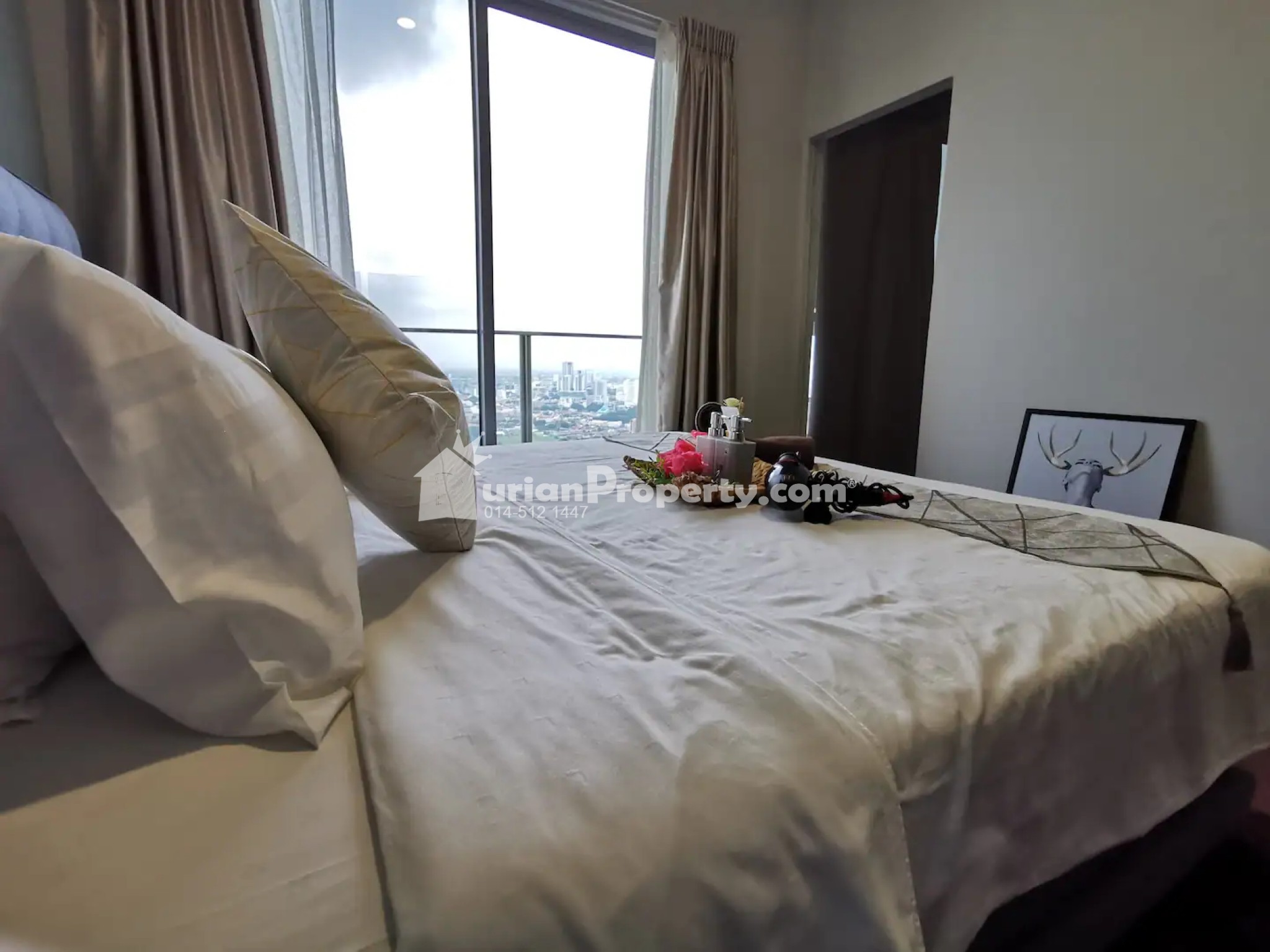 Condo Room for Rent at M Centura