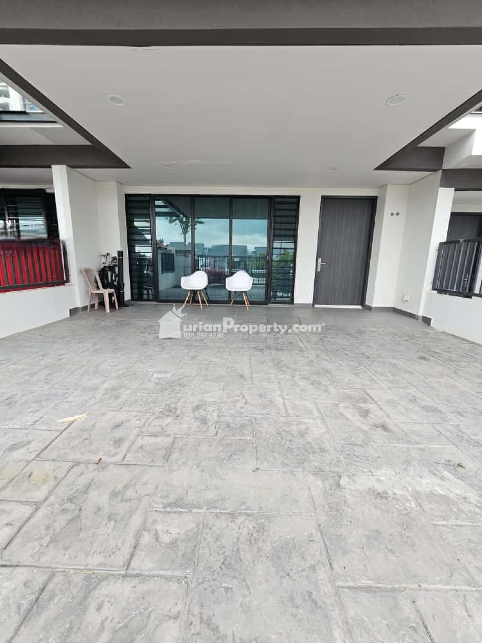 Terrace House For Rent at Elmina Valley 5