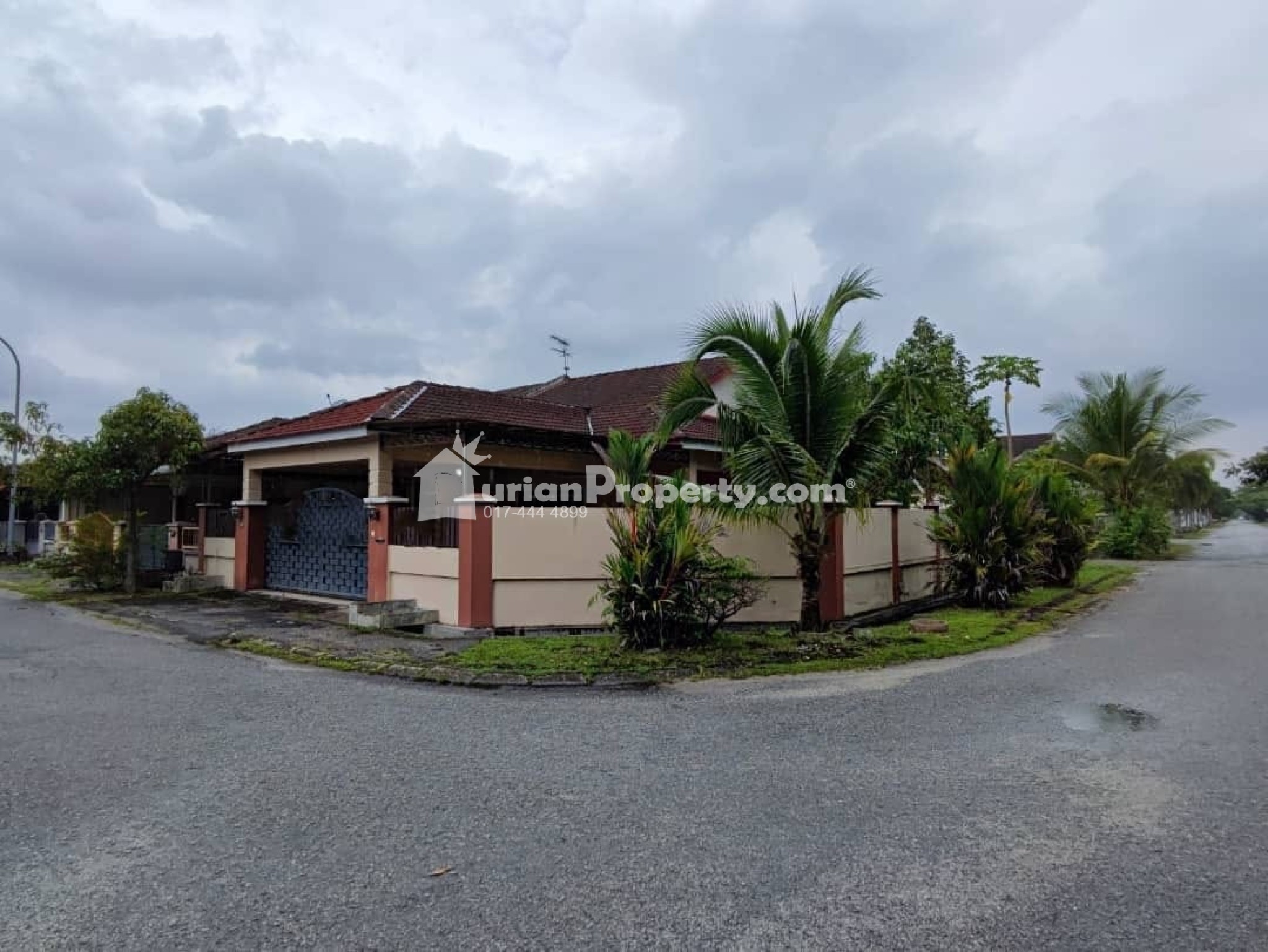 Terrace House For Sale at Taman Klebang Ria