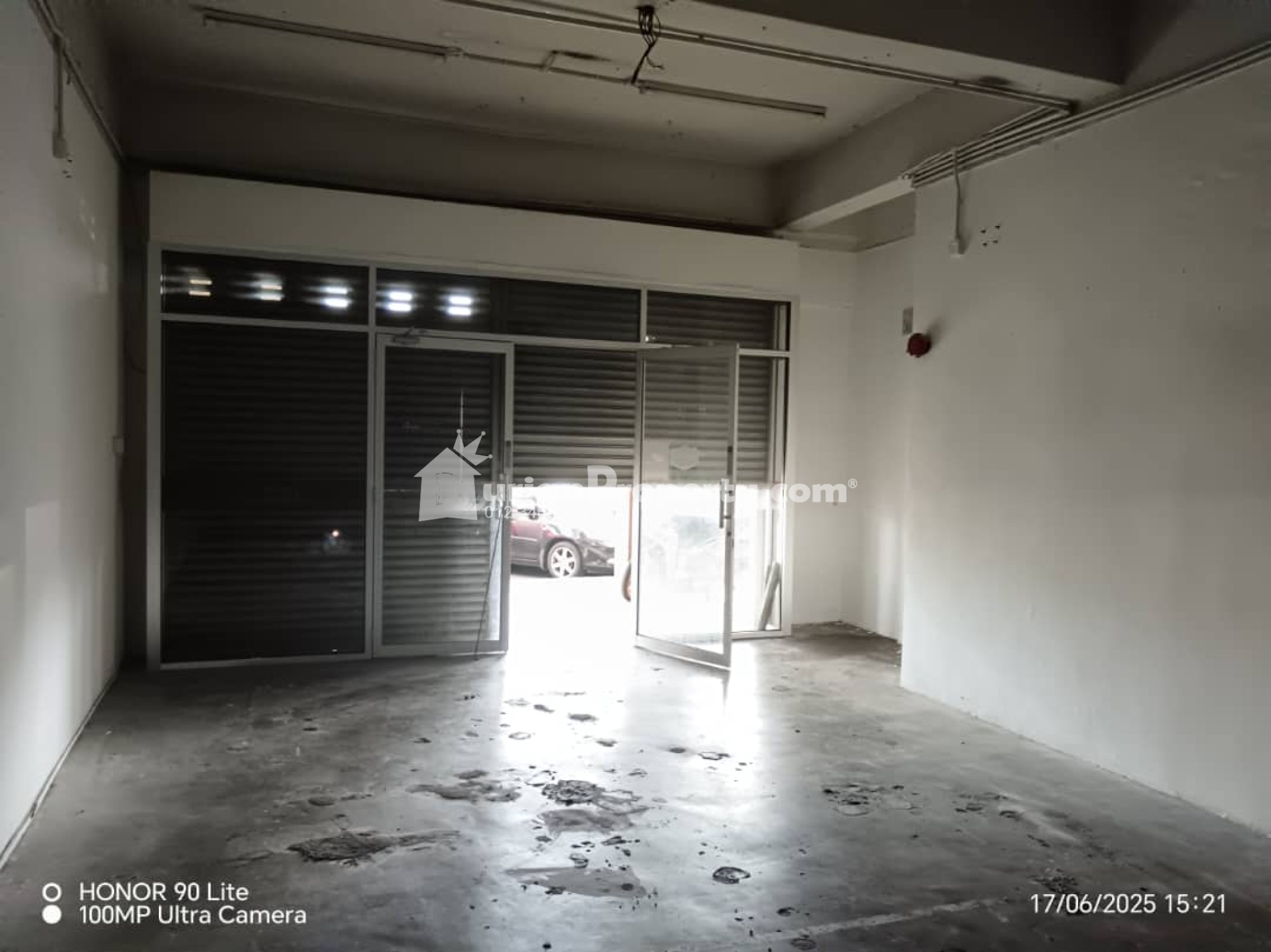 Shop For Rent at Bandar Tasik Selatan