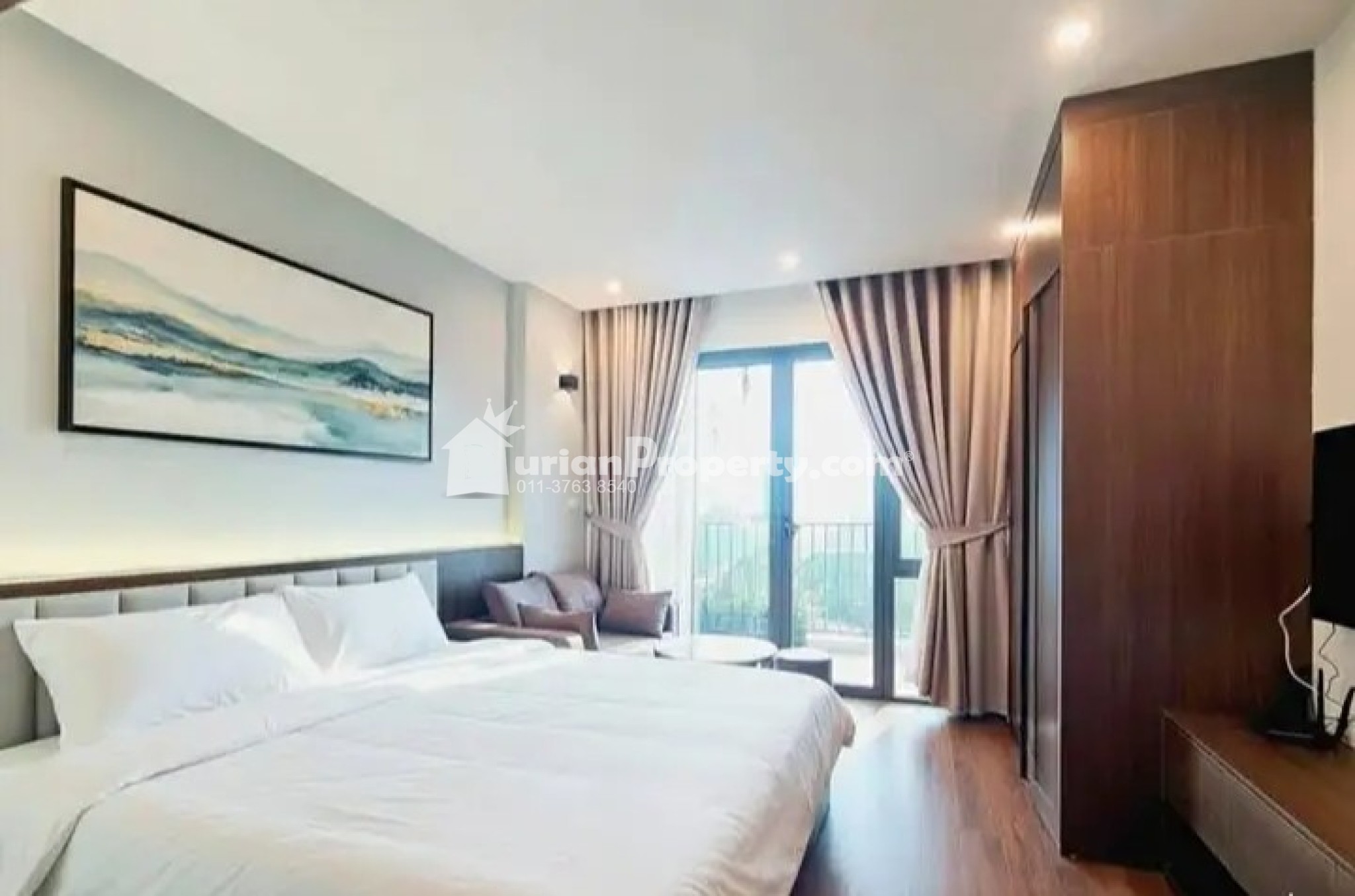 Condo Room for Rent at Tropicana Grande