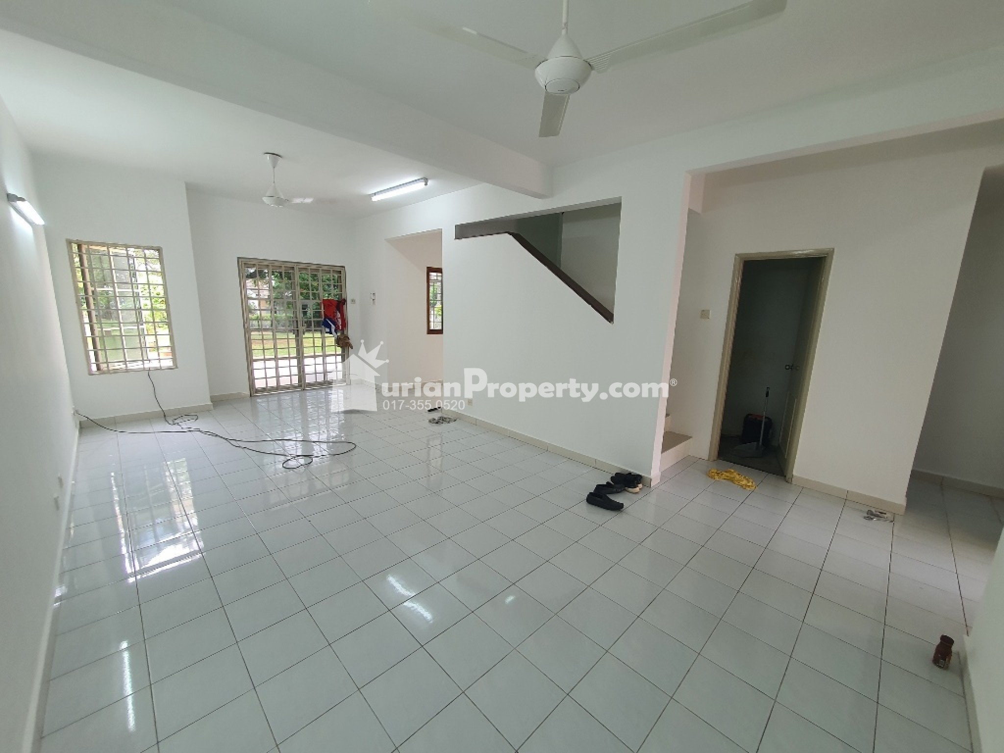 Terrace House For Sale at Precinct 8