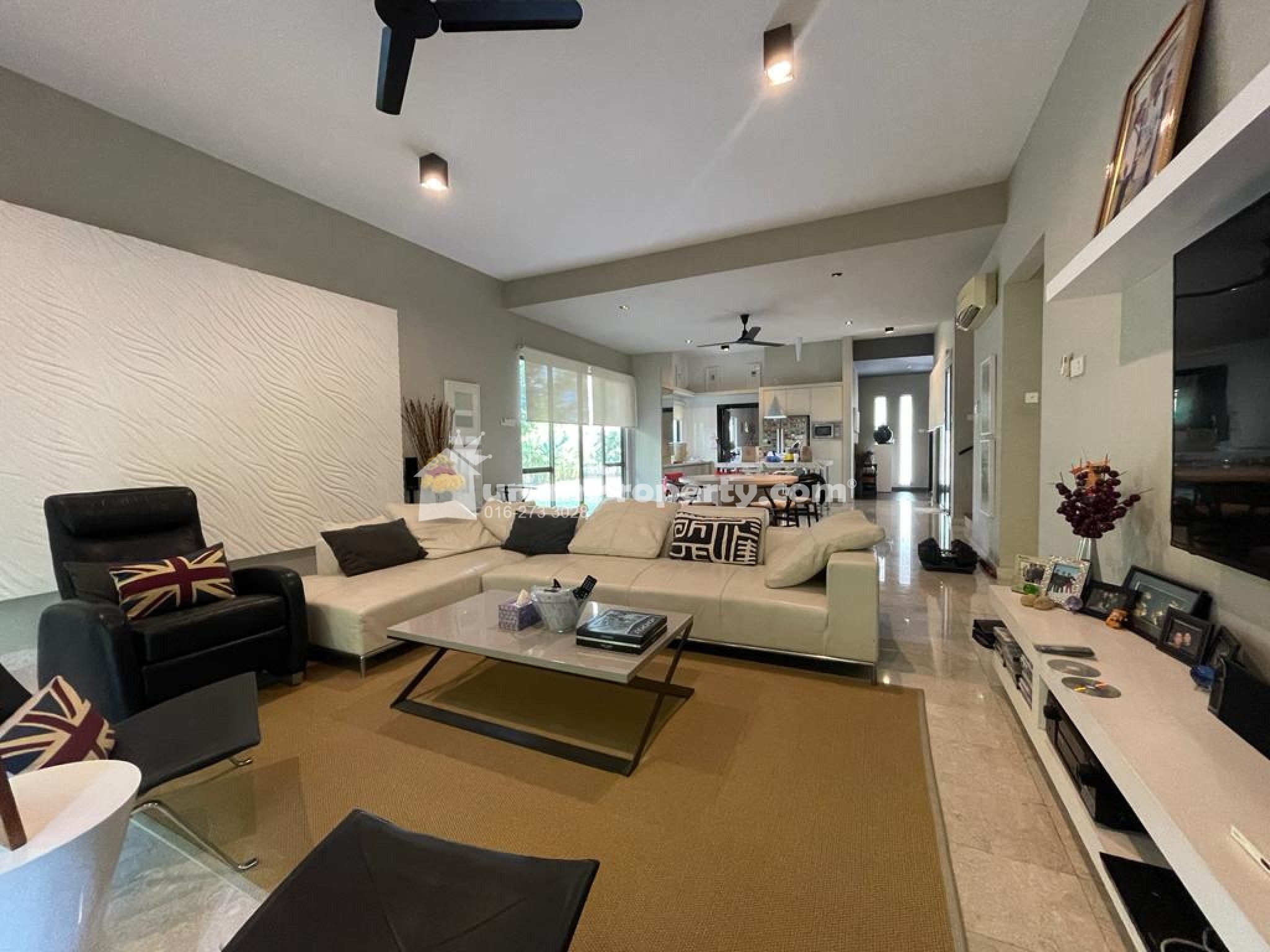 Bungalow House For Sale at Jade Hills