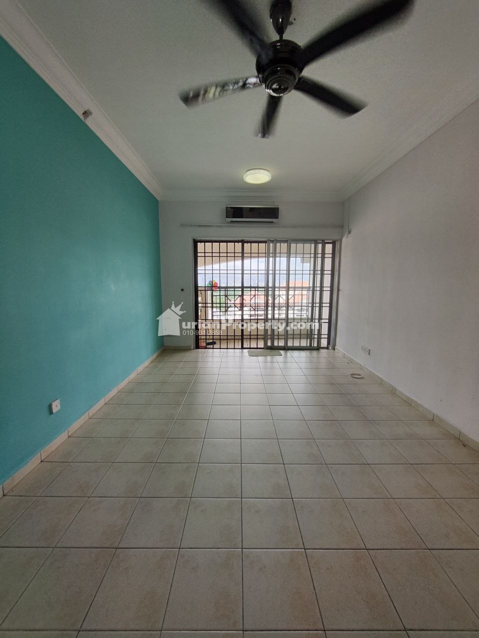 Condo For Rent at Prima Regency