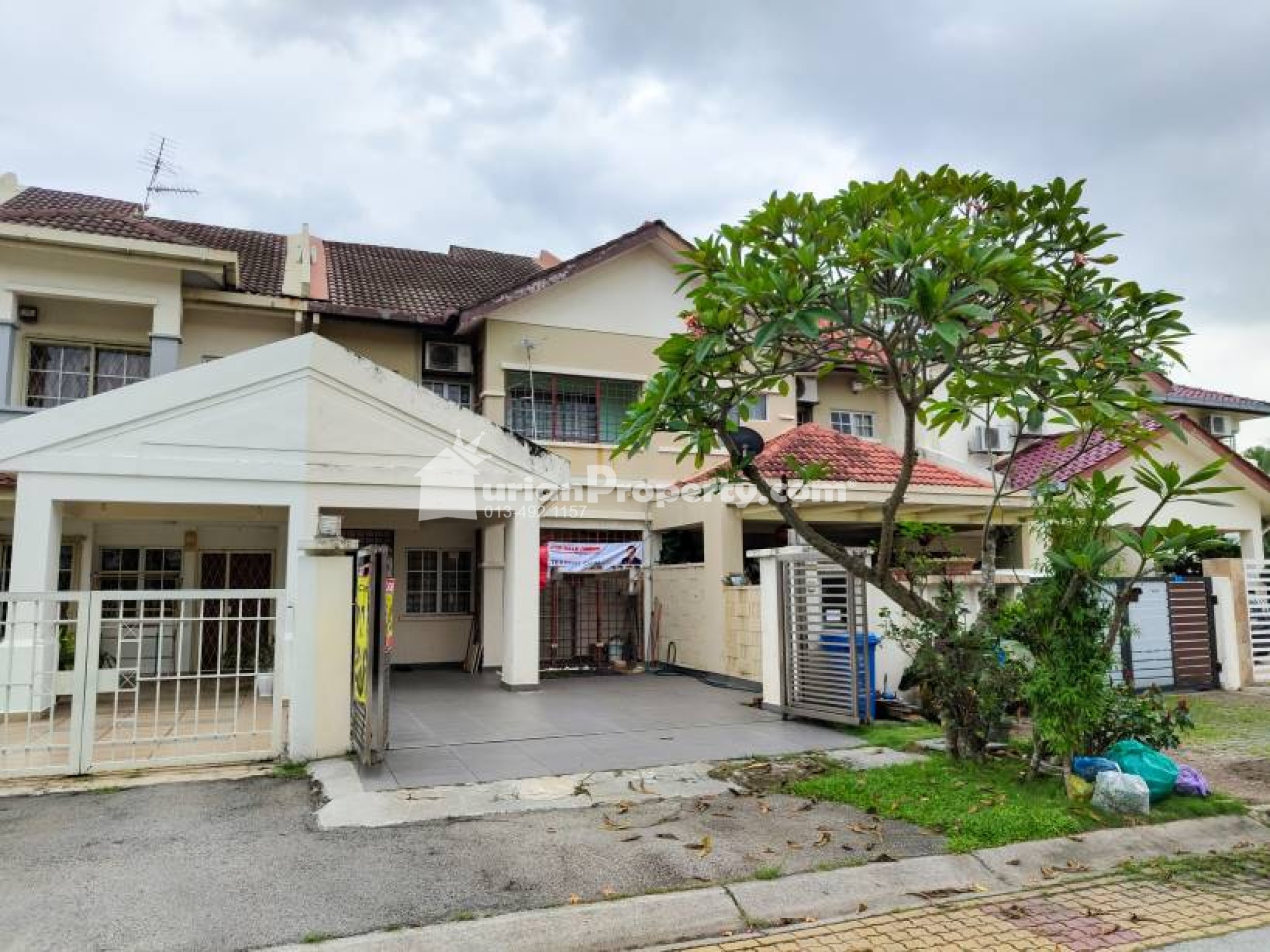 Terrace House For Sale at Anggerik Aranda