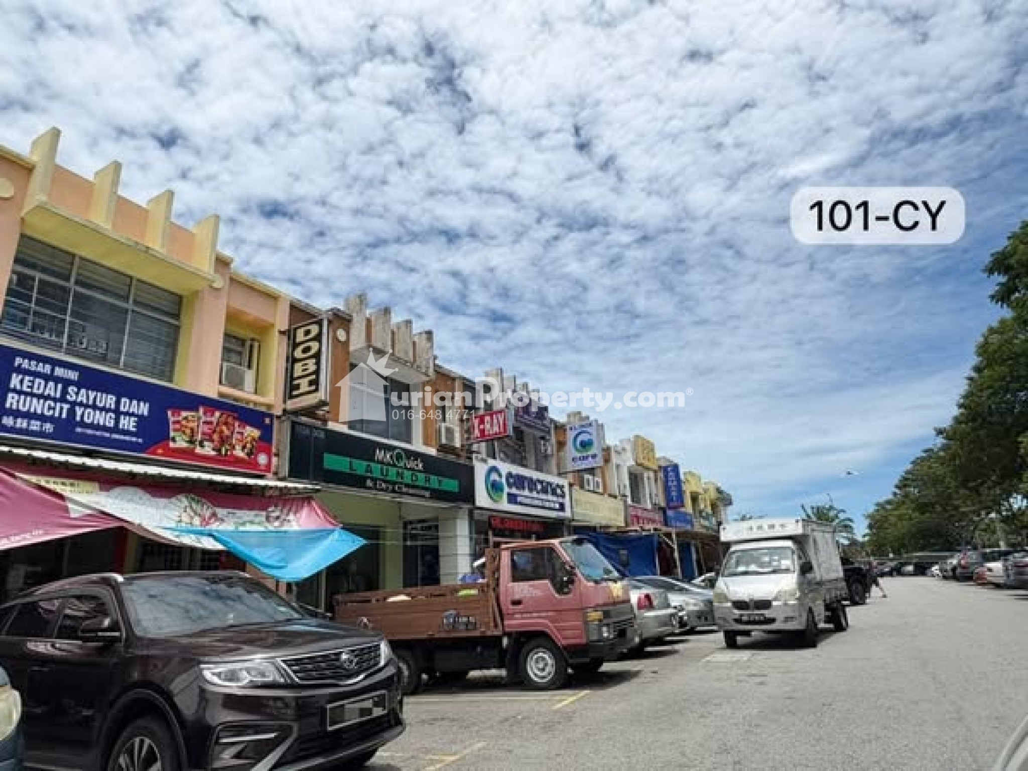 Shop For Sale at Bandar Bukit Tinggi 2
