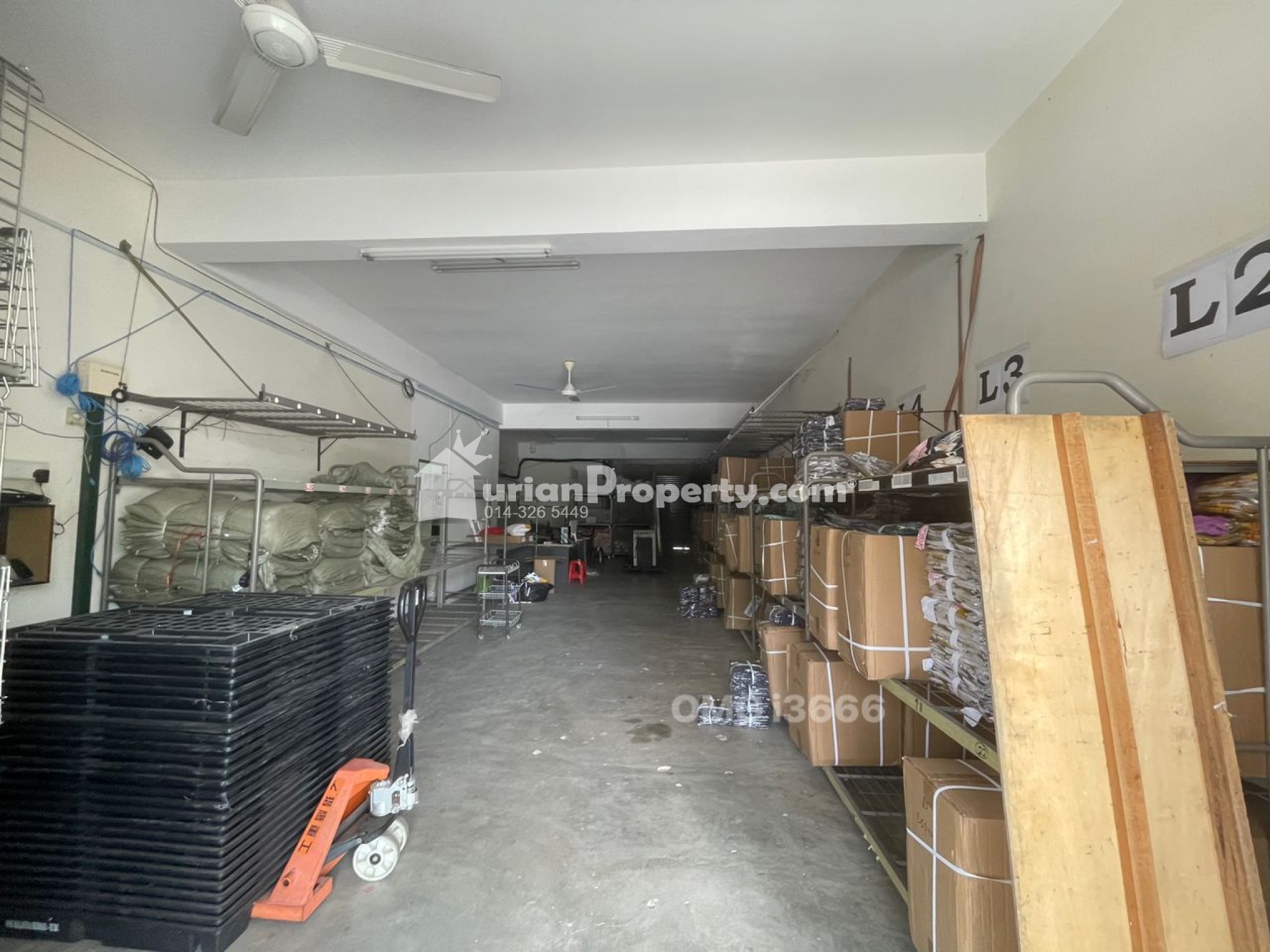 Shop For Rent at Bandar Bukit Tinggi 3