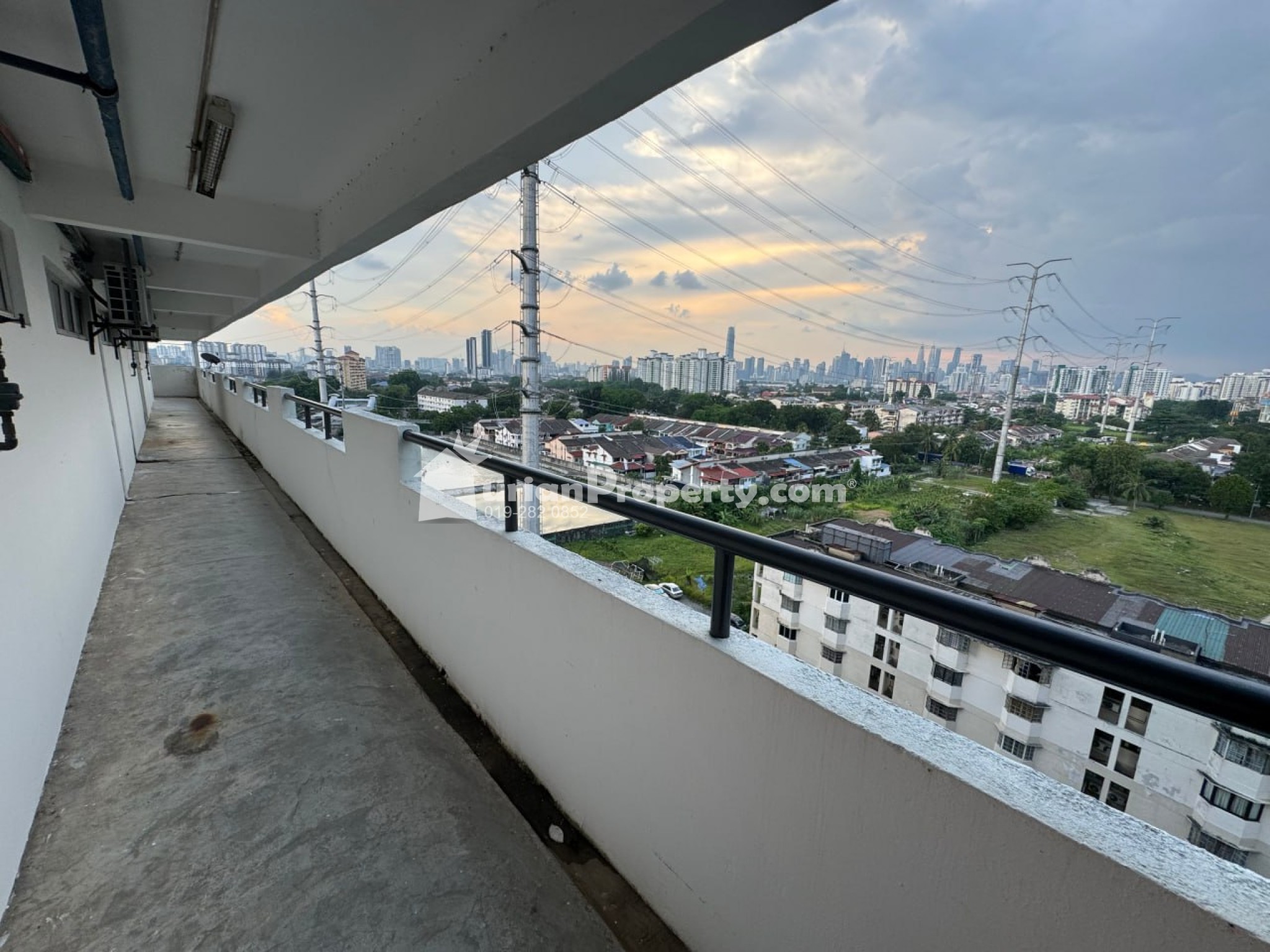 Apartment For Sale at Taman Cahaya