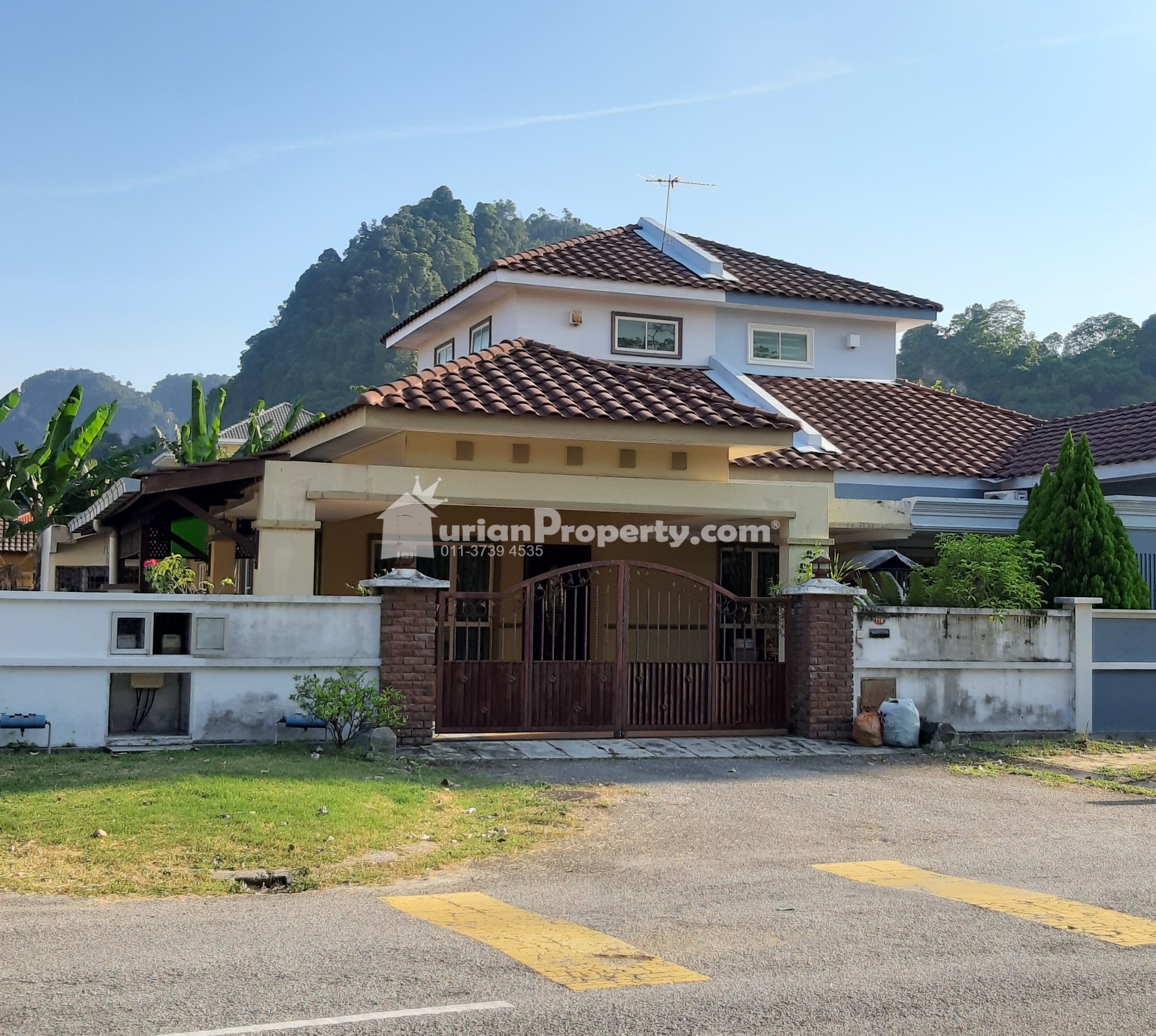 Semi D For Sale at Taman Tambun Permai